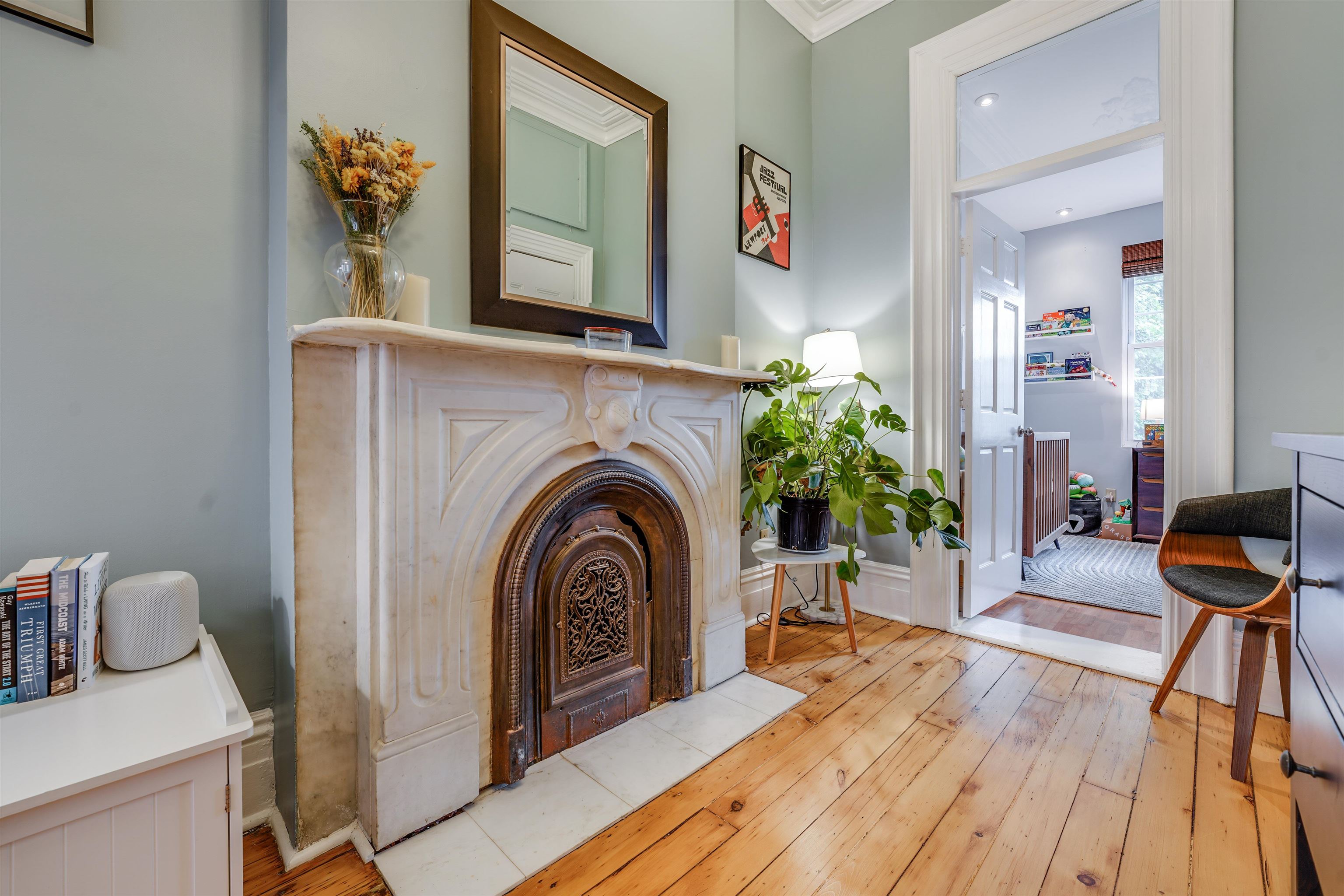 109 WALDO AVE