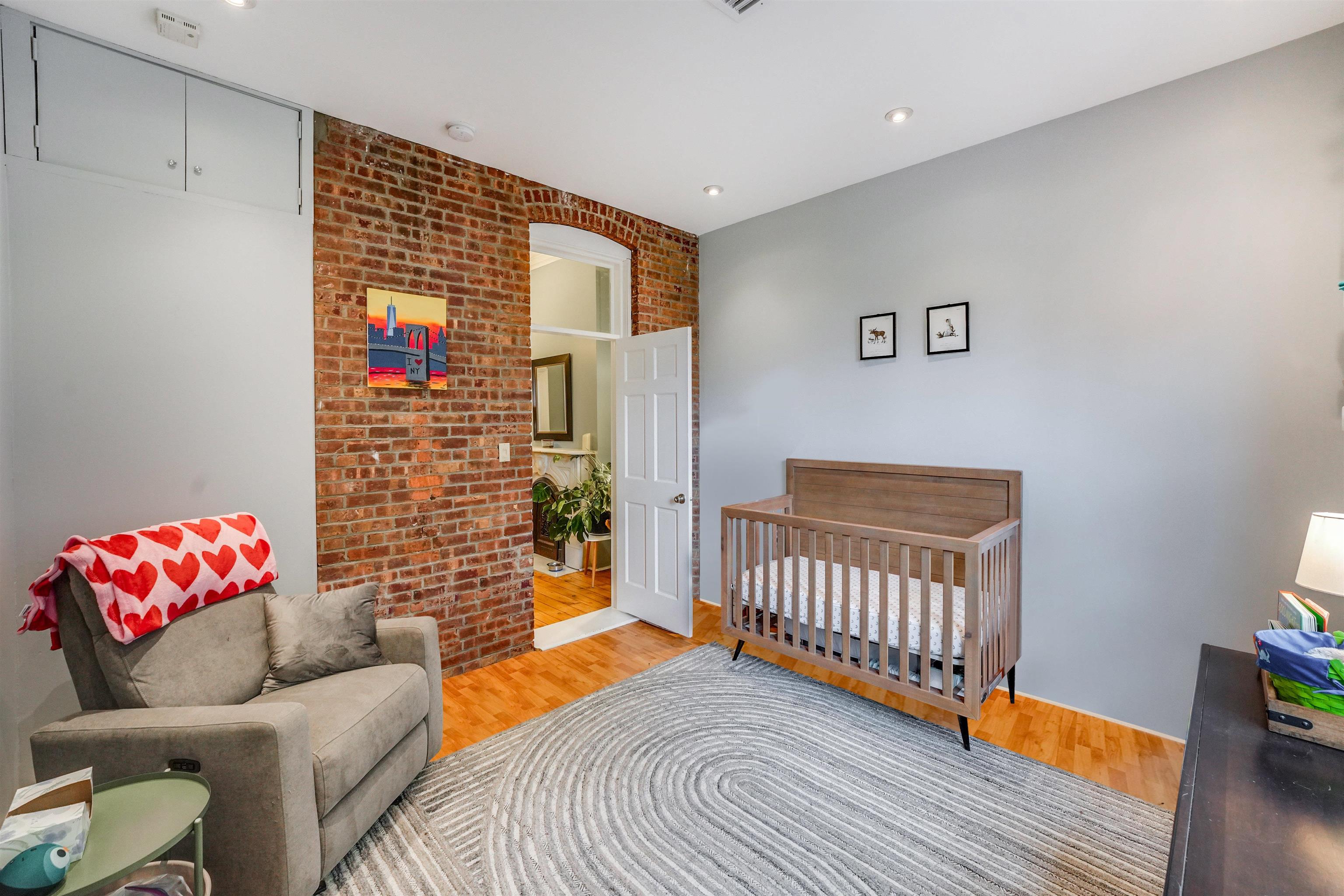 109 WALDO AVE