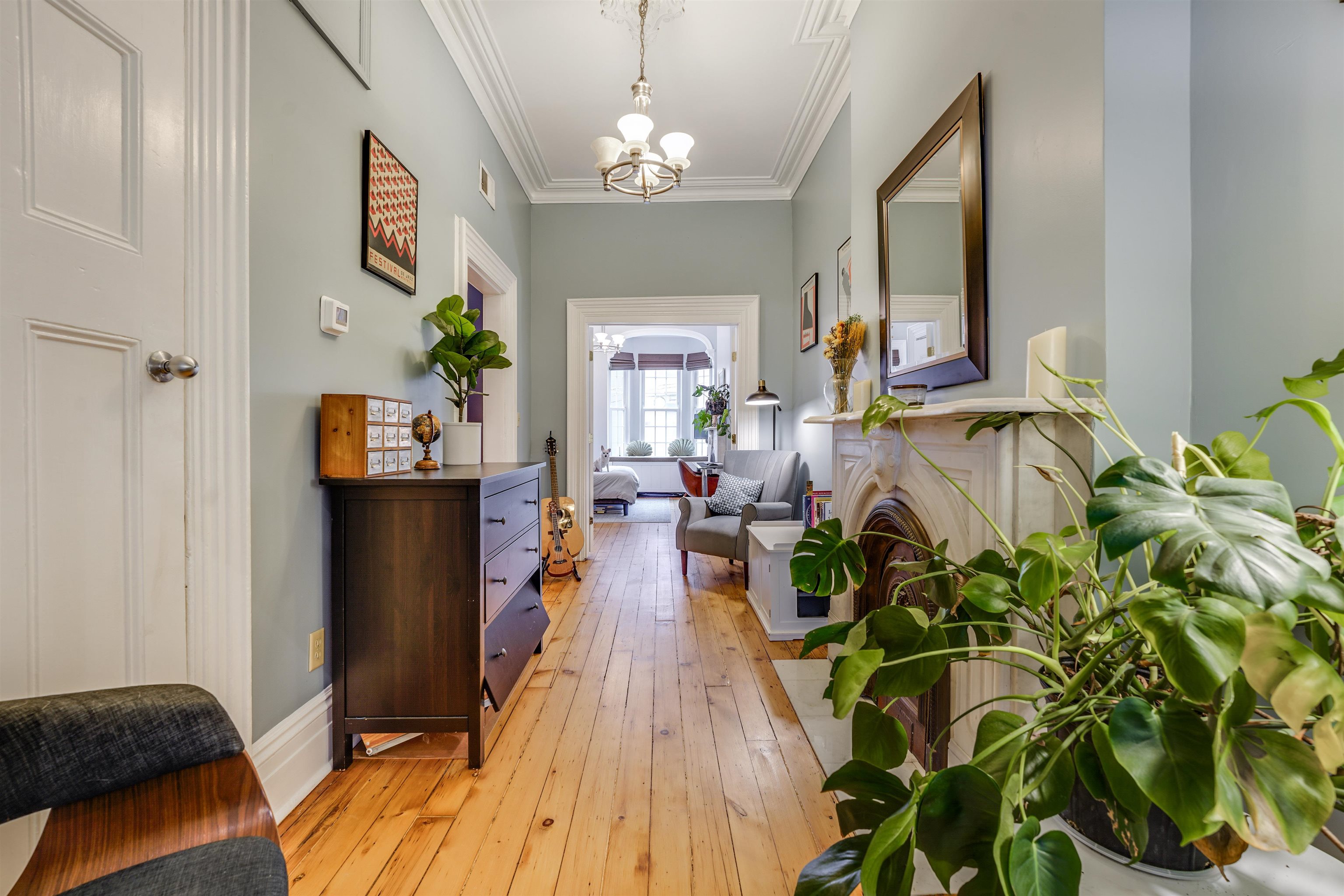 109 WALDO AVE