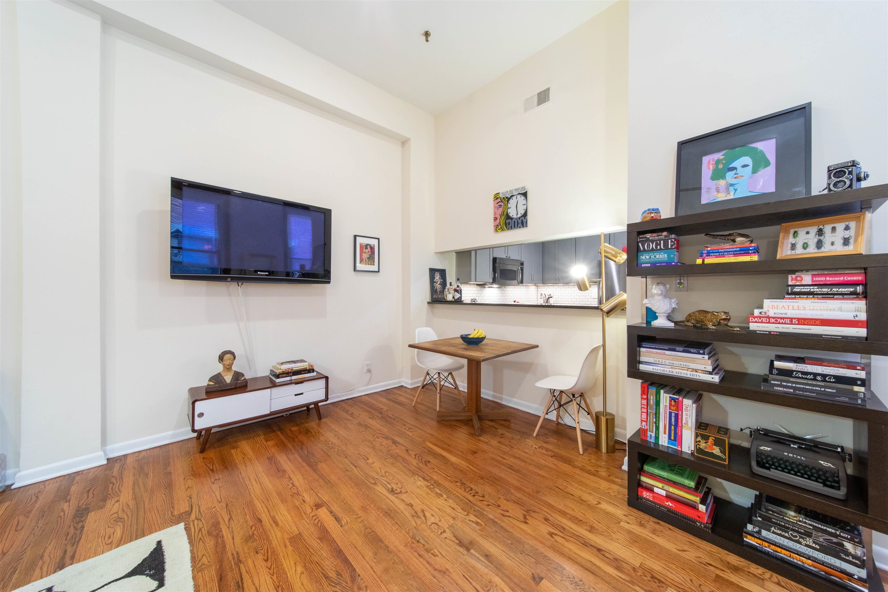 158 WAYNE ST Unit: 322A