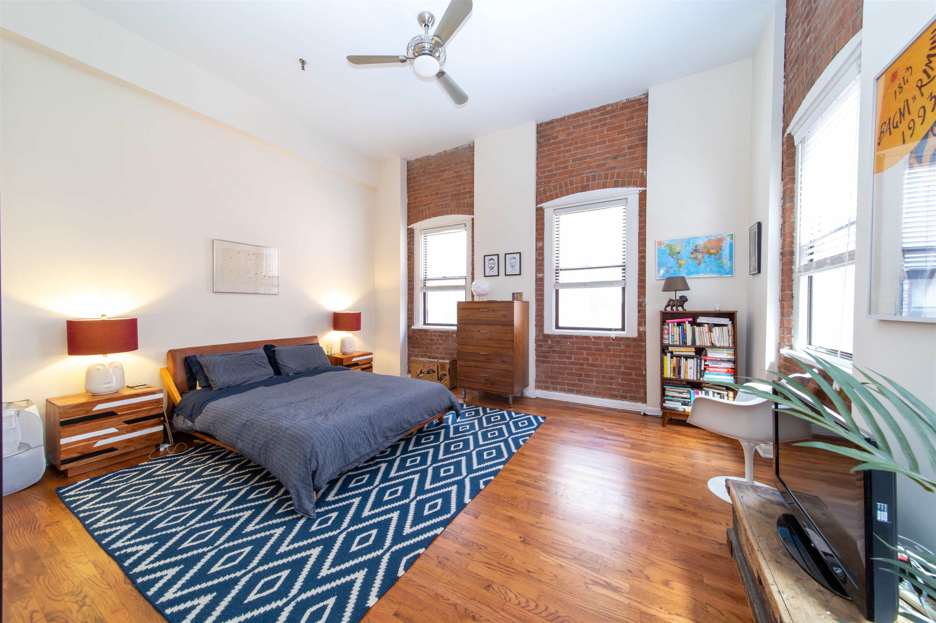 158 WAYNE ST Unit: 322A