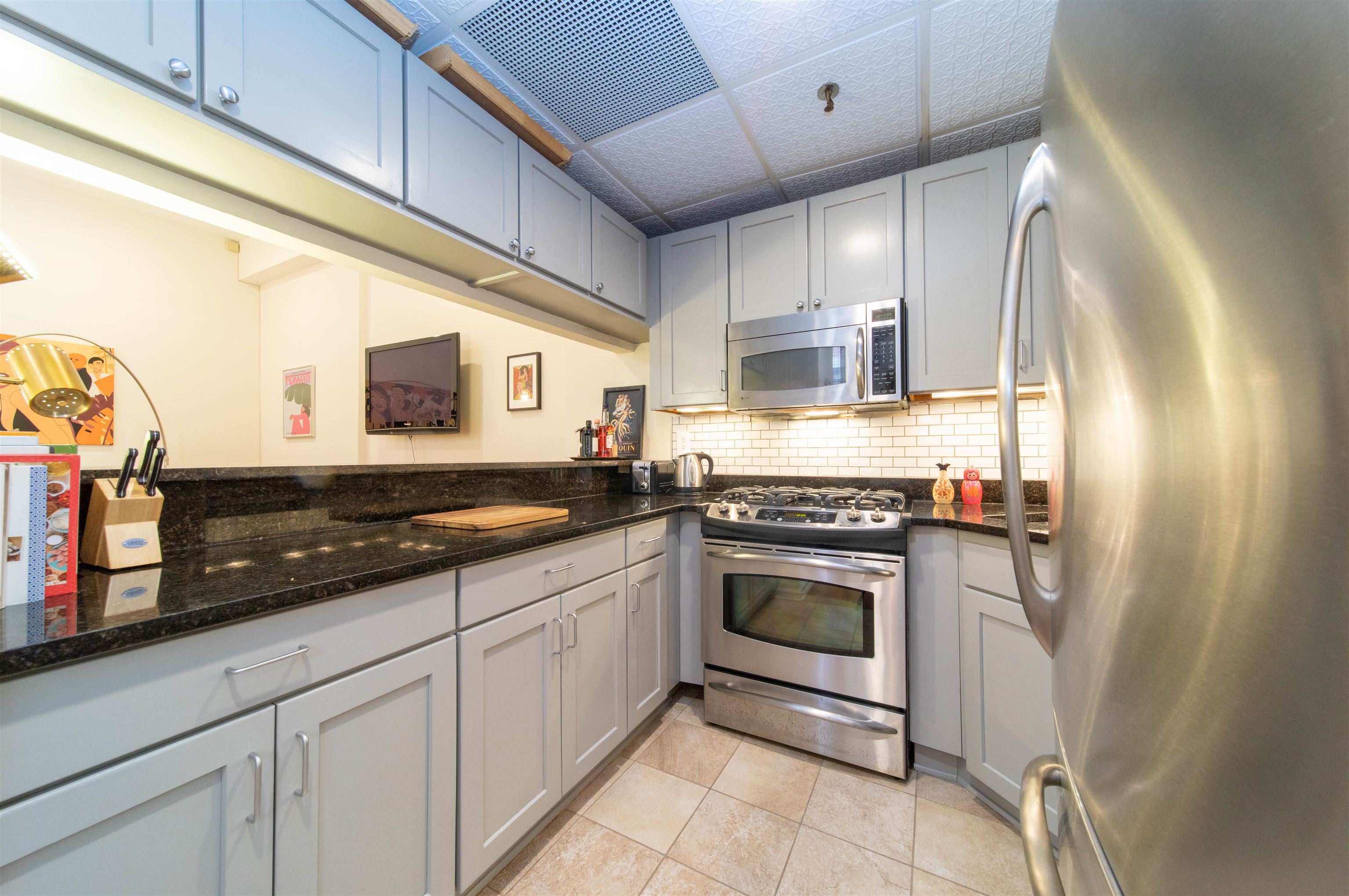 158 WAYNE ST Unit: 322A