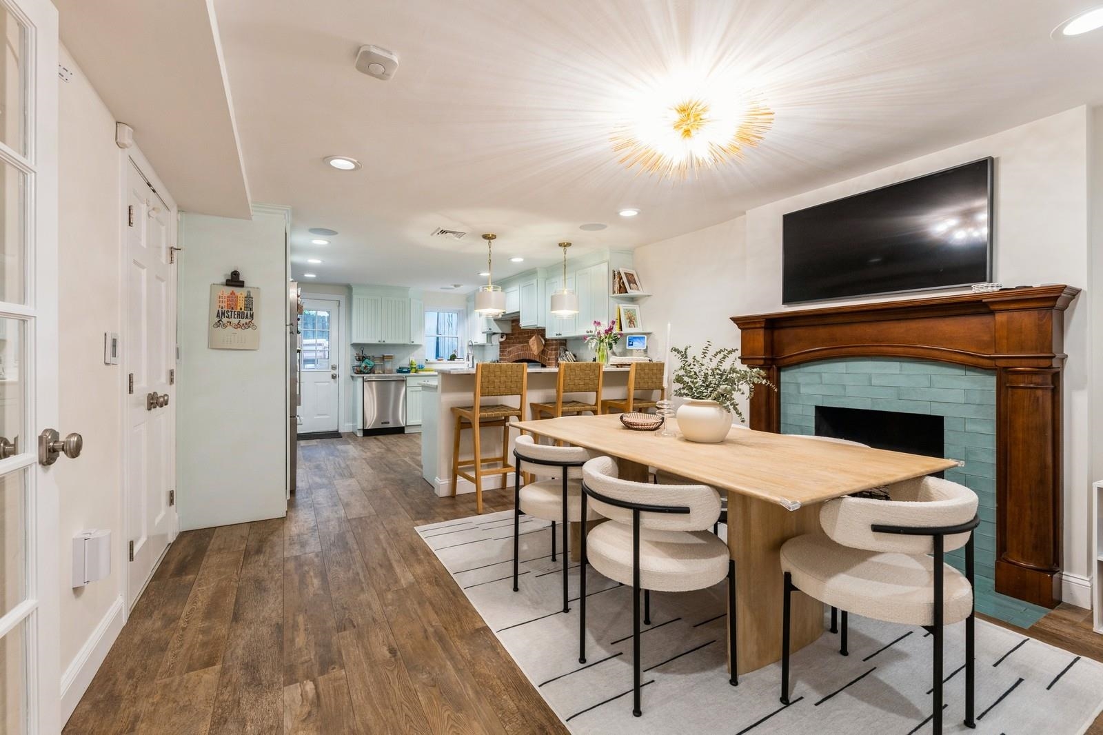 257 5TH ST