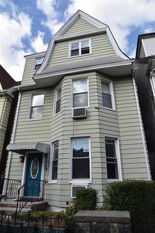 34 47TH ST Unit: 2