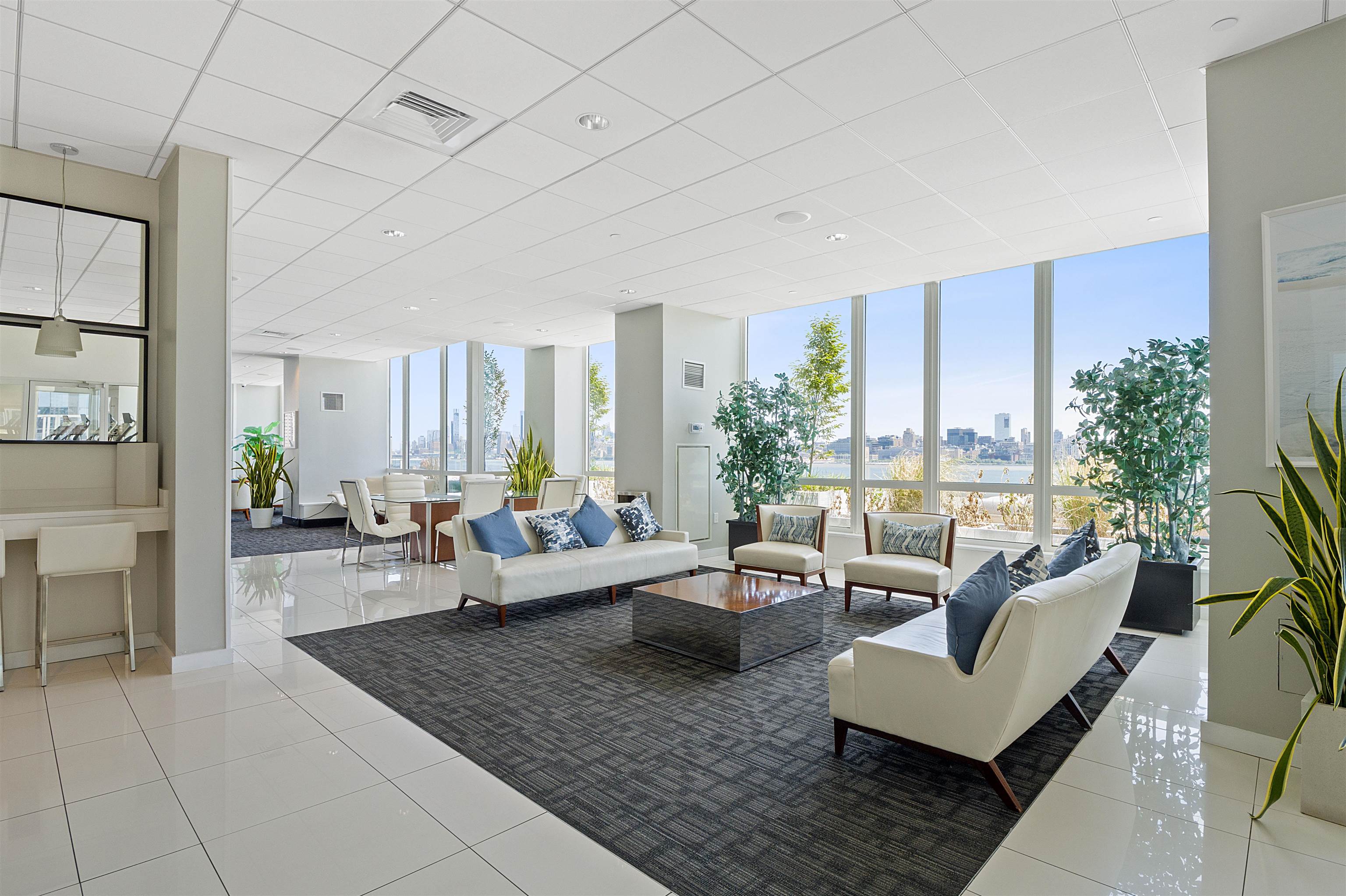 2 2ND ST Unit: 1103