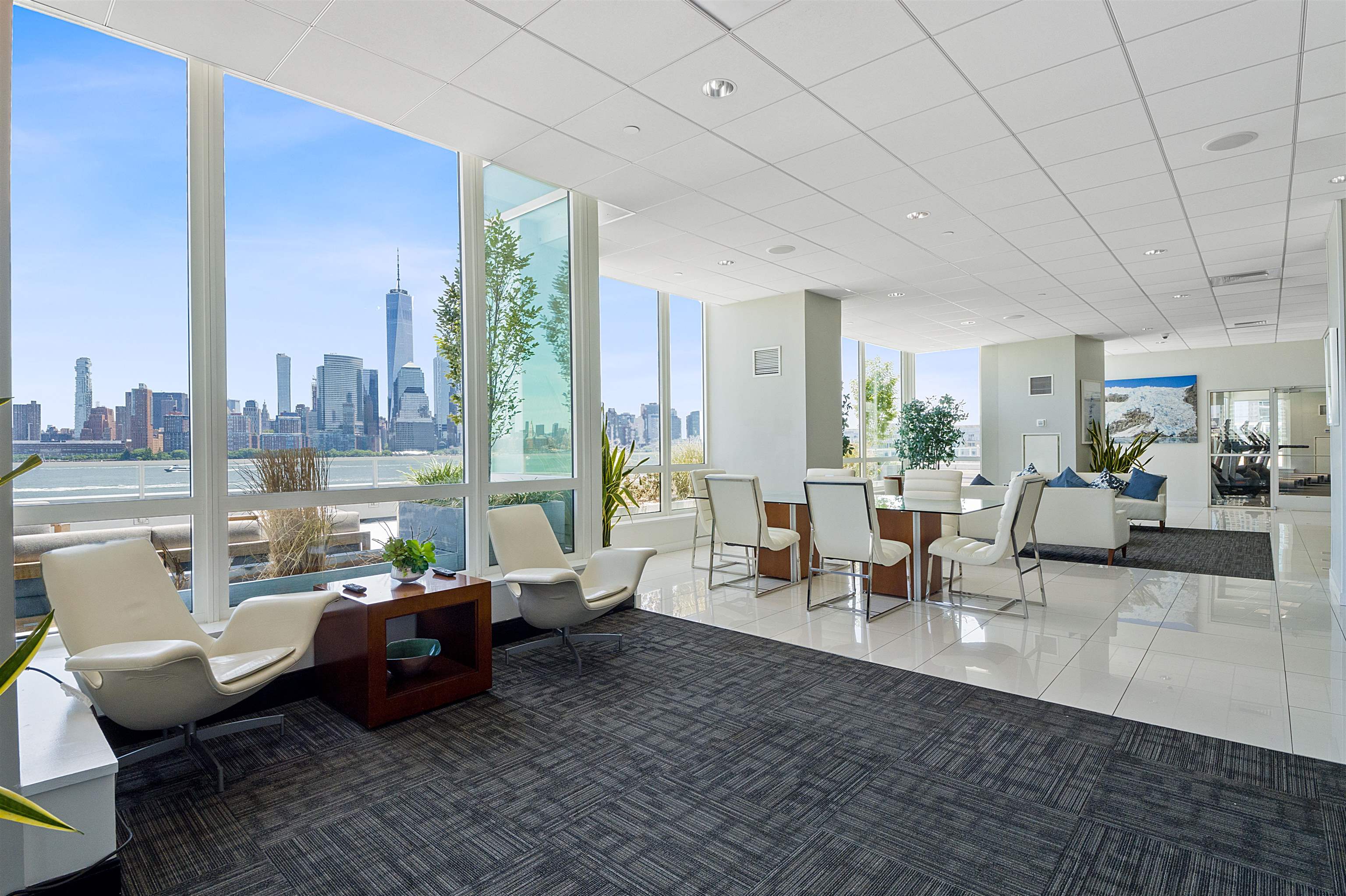 2 2ND ST Unit: 1103