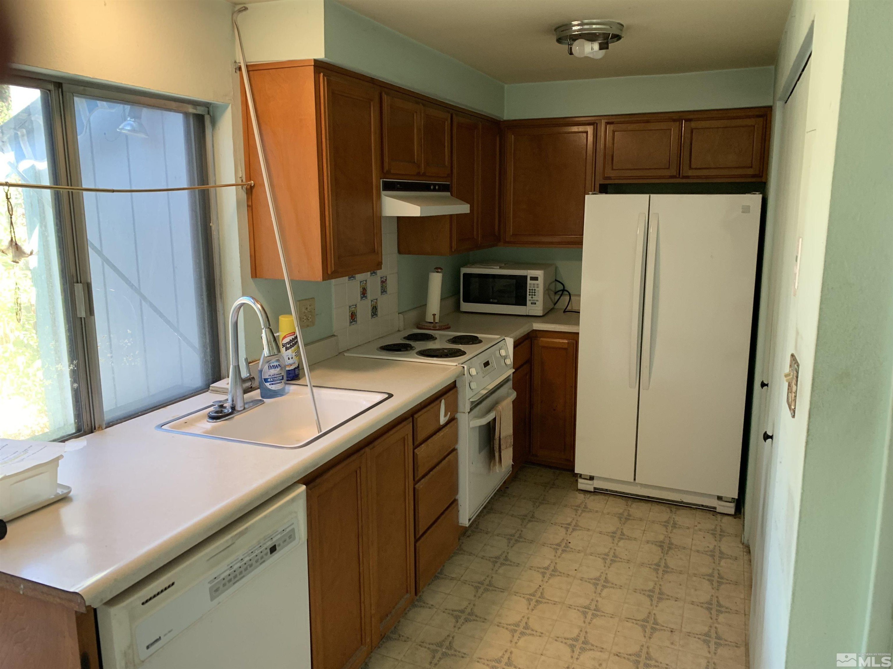832 Mesa Ridge 2