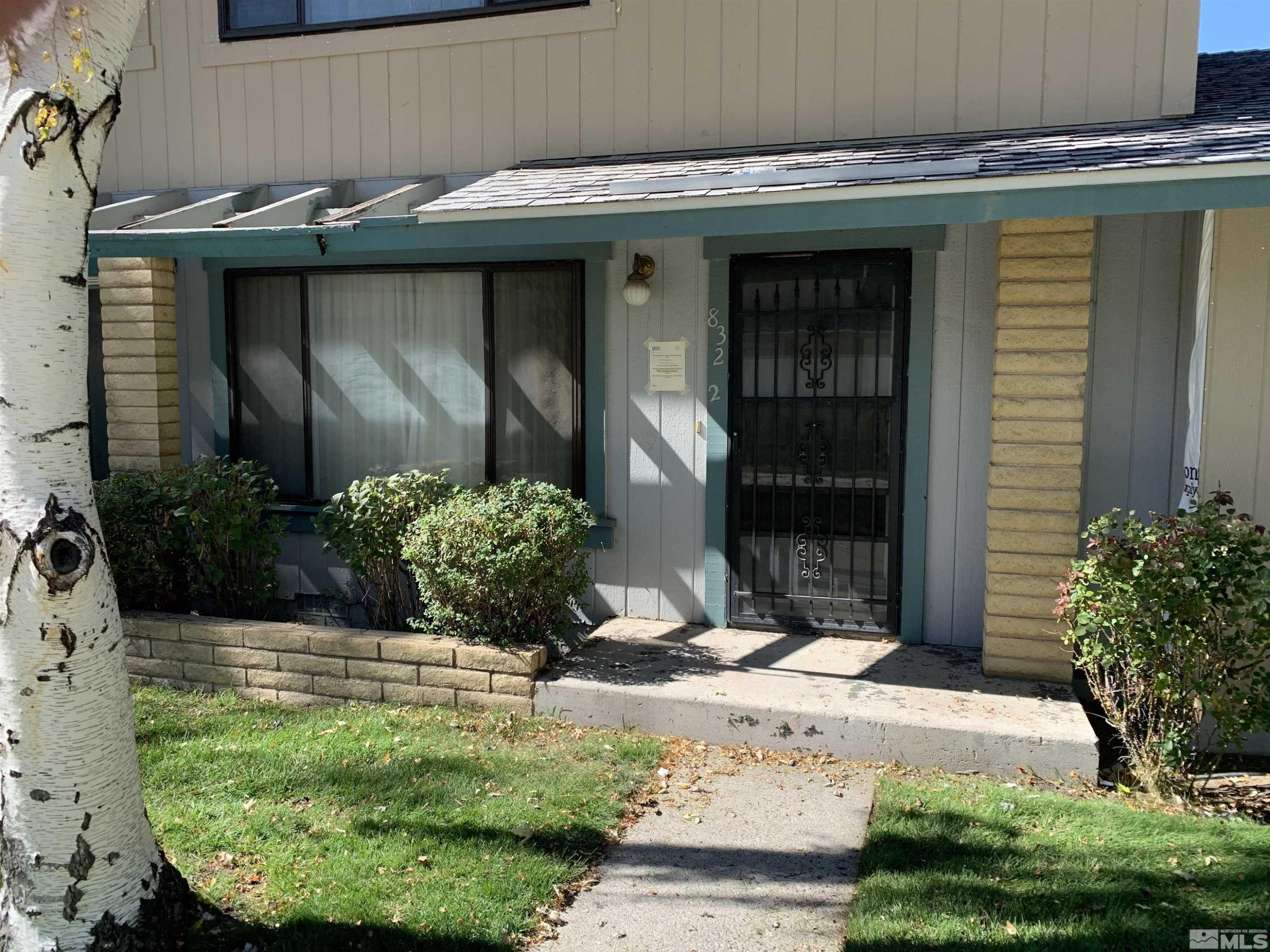 832 Mesa Ridge 2