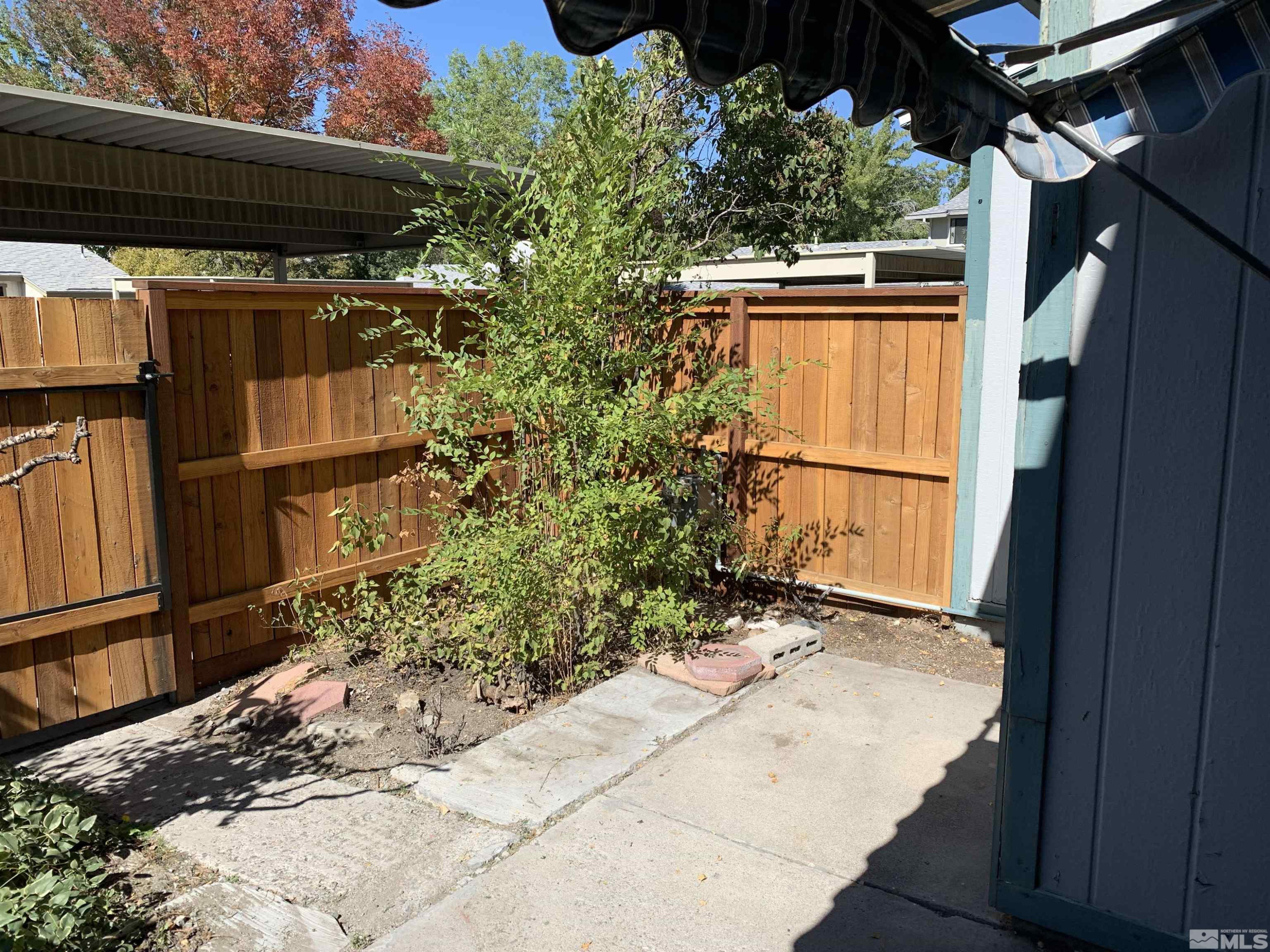 832 Mesa Ridge 2