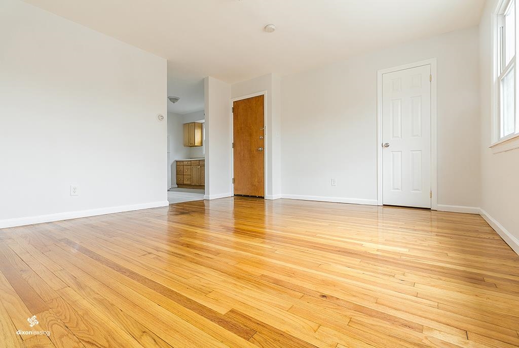 58 BERGEN AVE