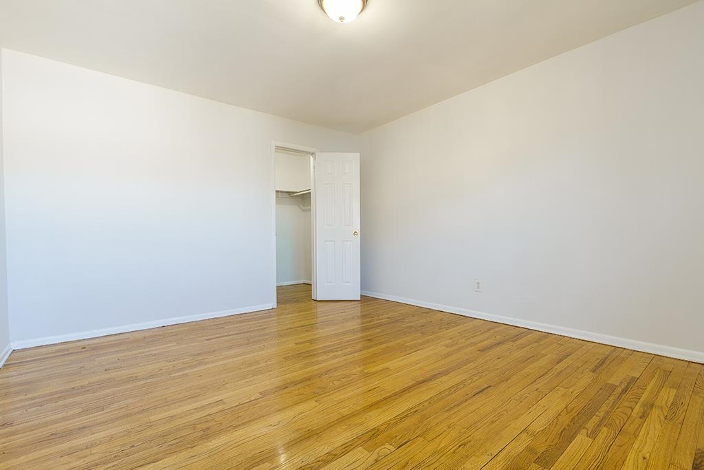 58 BERGEN AVE