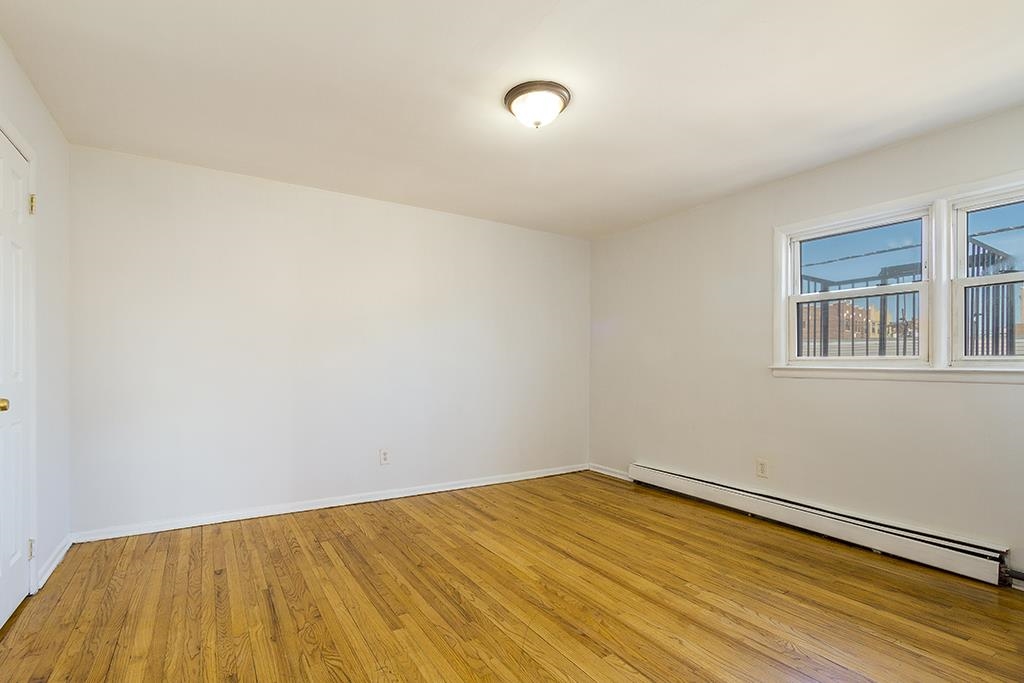 58 BERGEN AVE