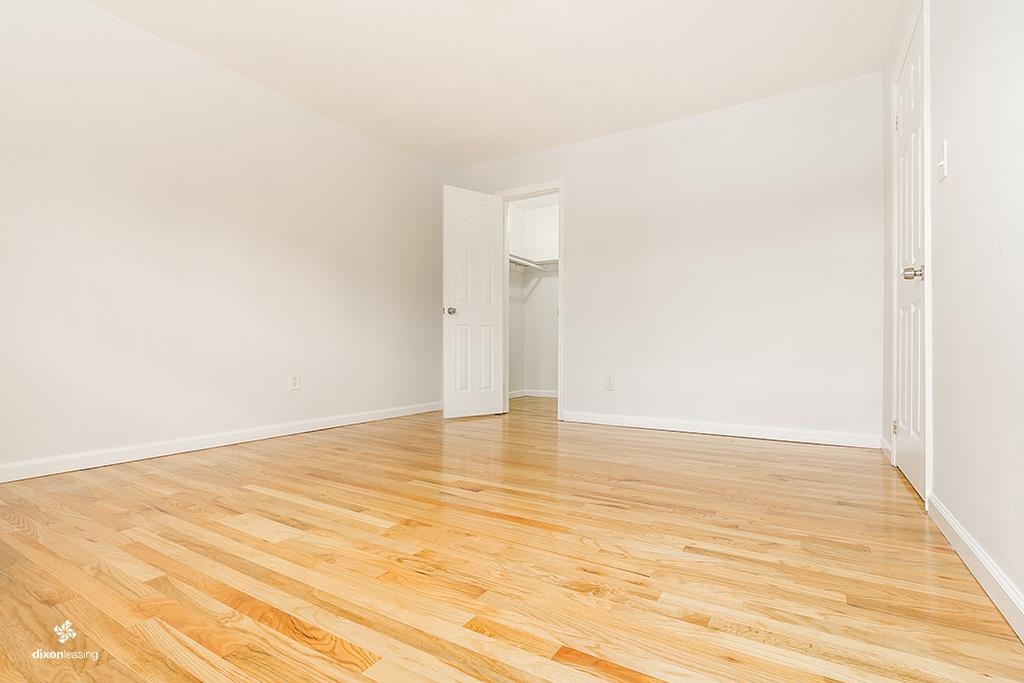 58 BERGEN AVE