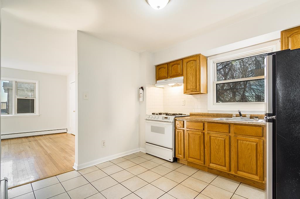 58 BERGEN AVE