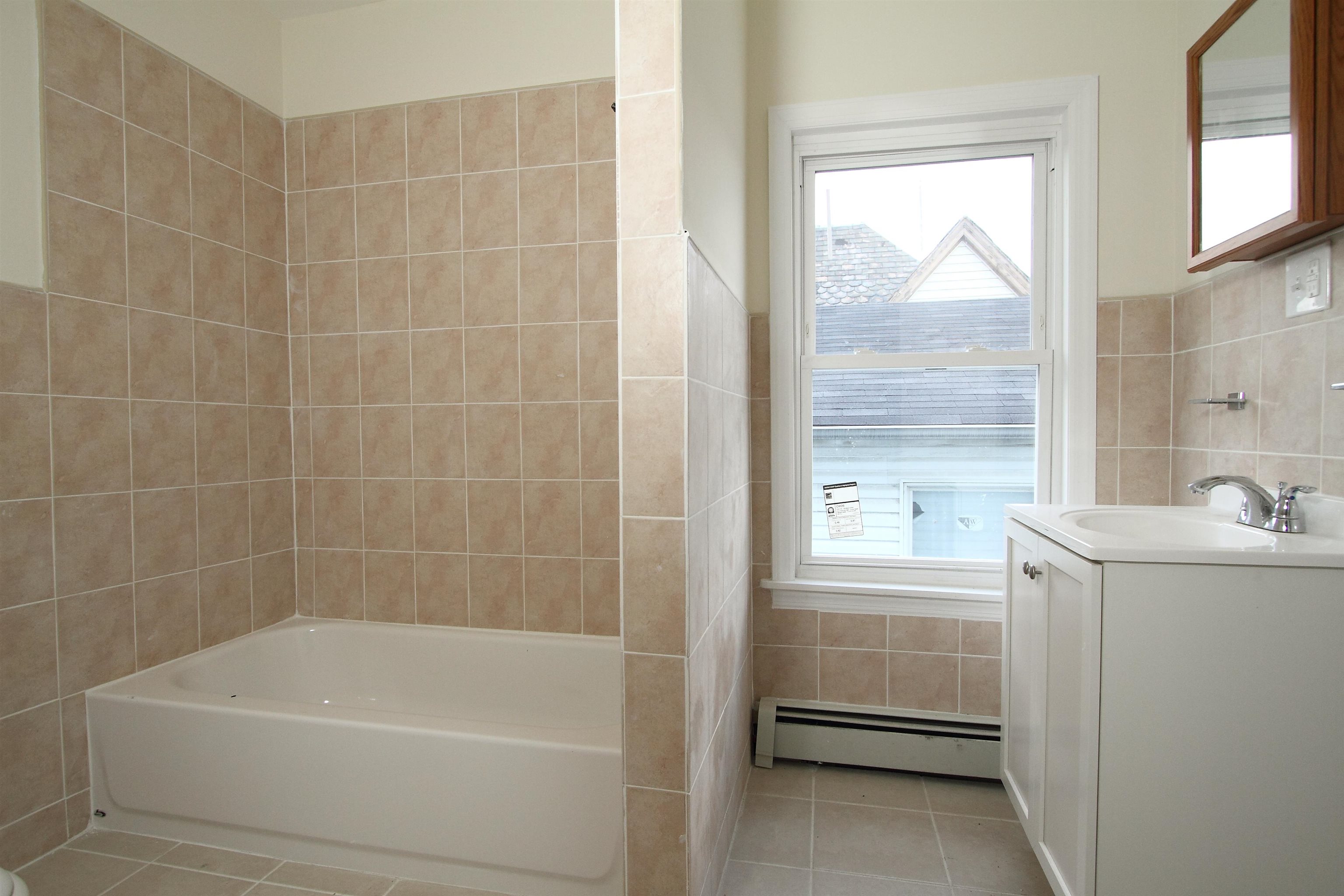 20 LINDEN AVE