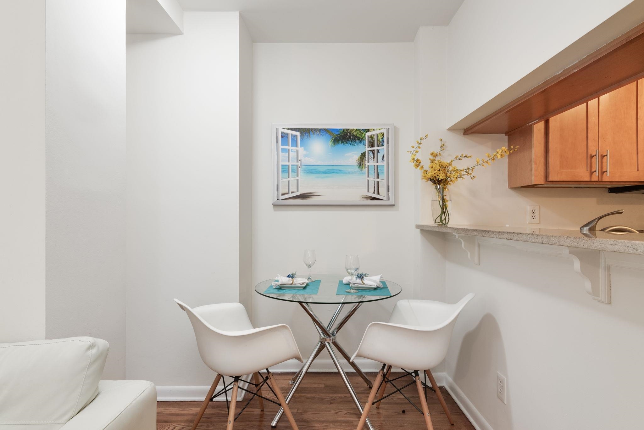227 CHRISTOPHER COLUMBUS DR Unit: 115B