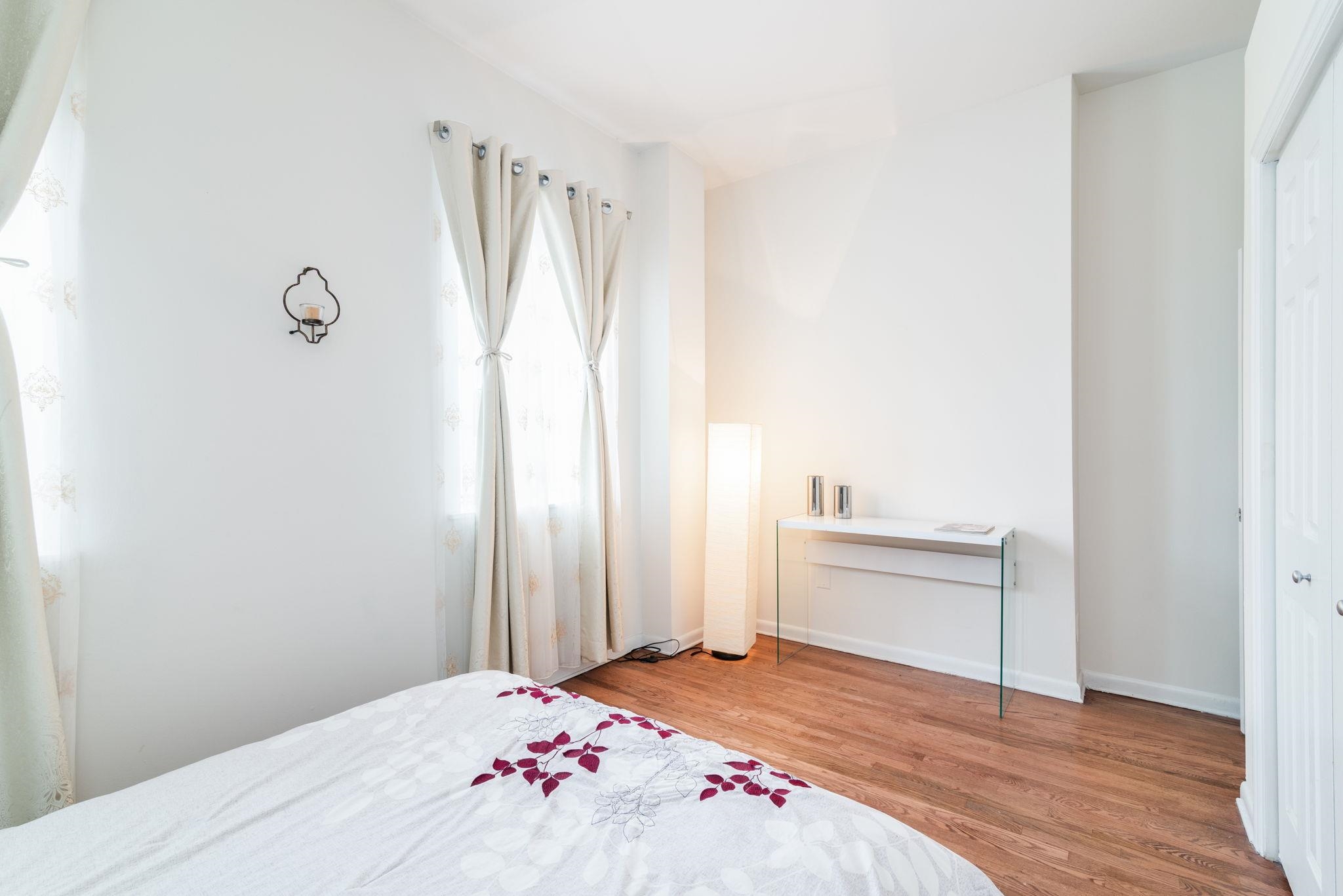 227 CHRISTOPHER COLUMBUS DR Unit: 115B