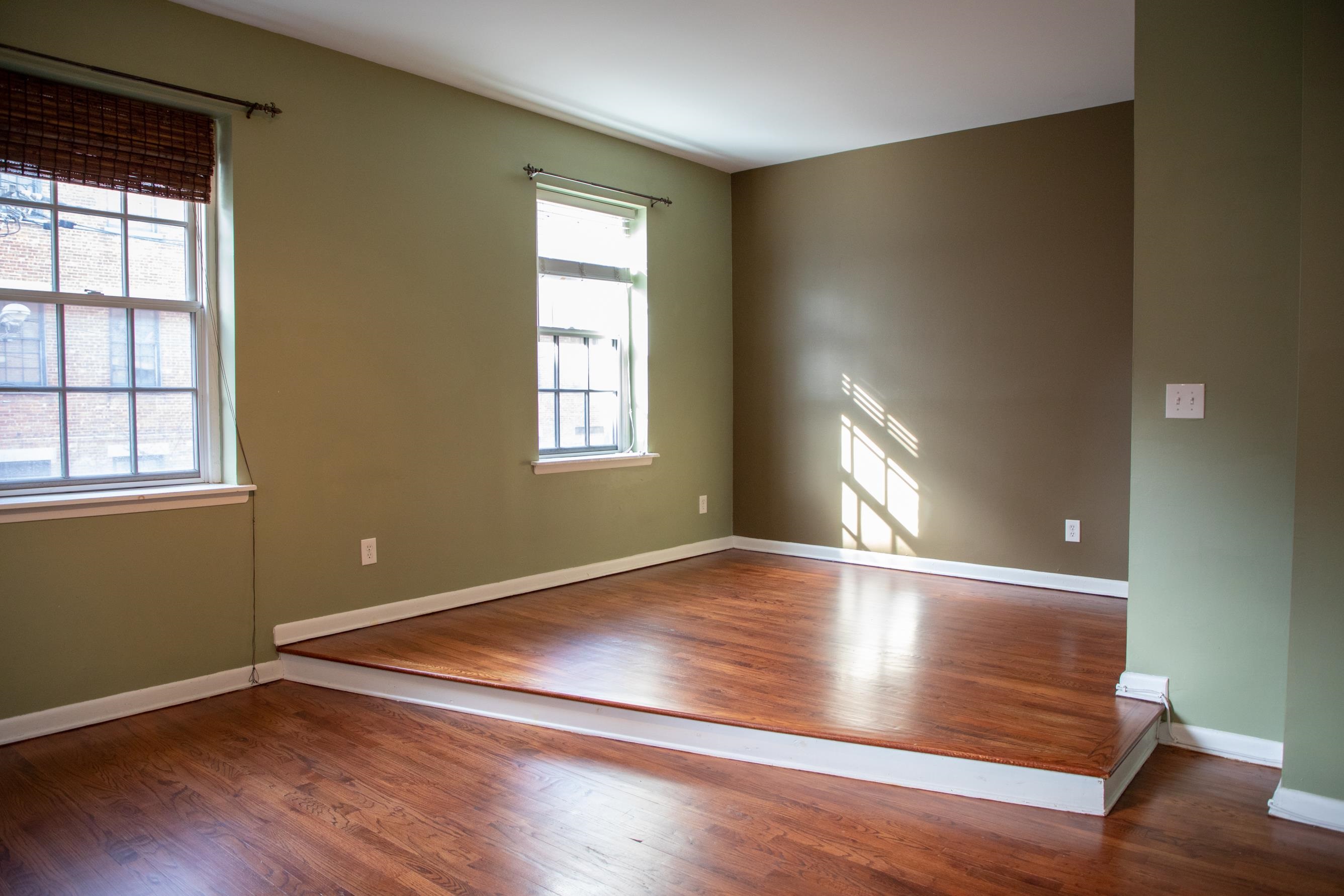 227 CHRISTOPHER COLUMBUS DR Unit: 203B