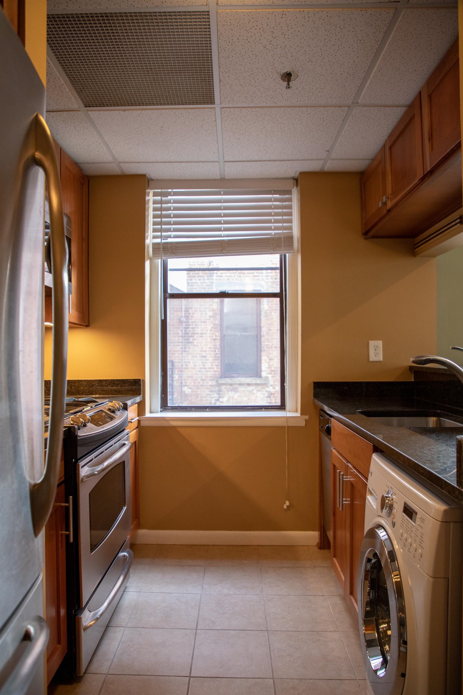 227 CHRISTOPHER COLUMBUS DR Unit: 203B