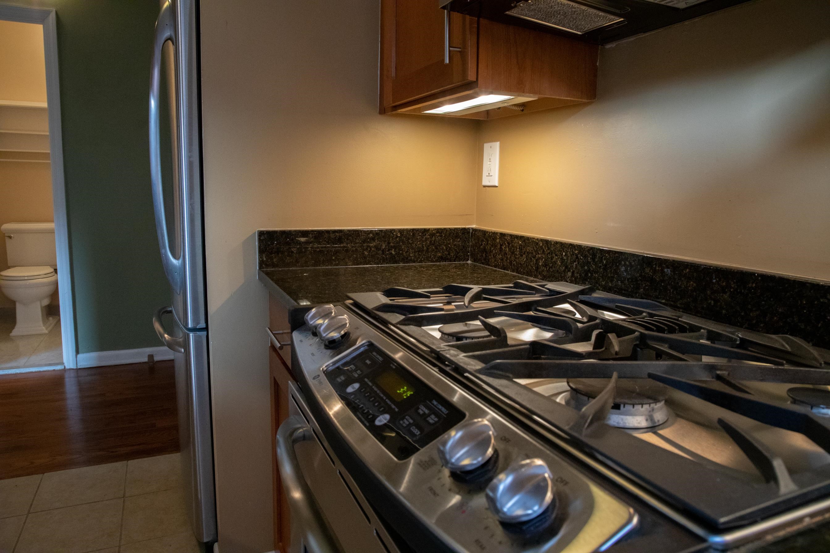 227 CHRISTOPHER COLUMBUS DR Unit: 203B