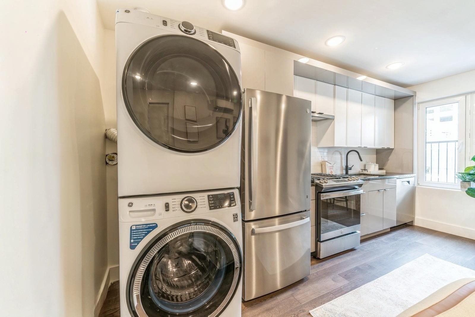 195 BAY ST Unit: 5 aka 302