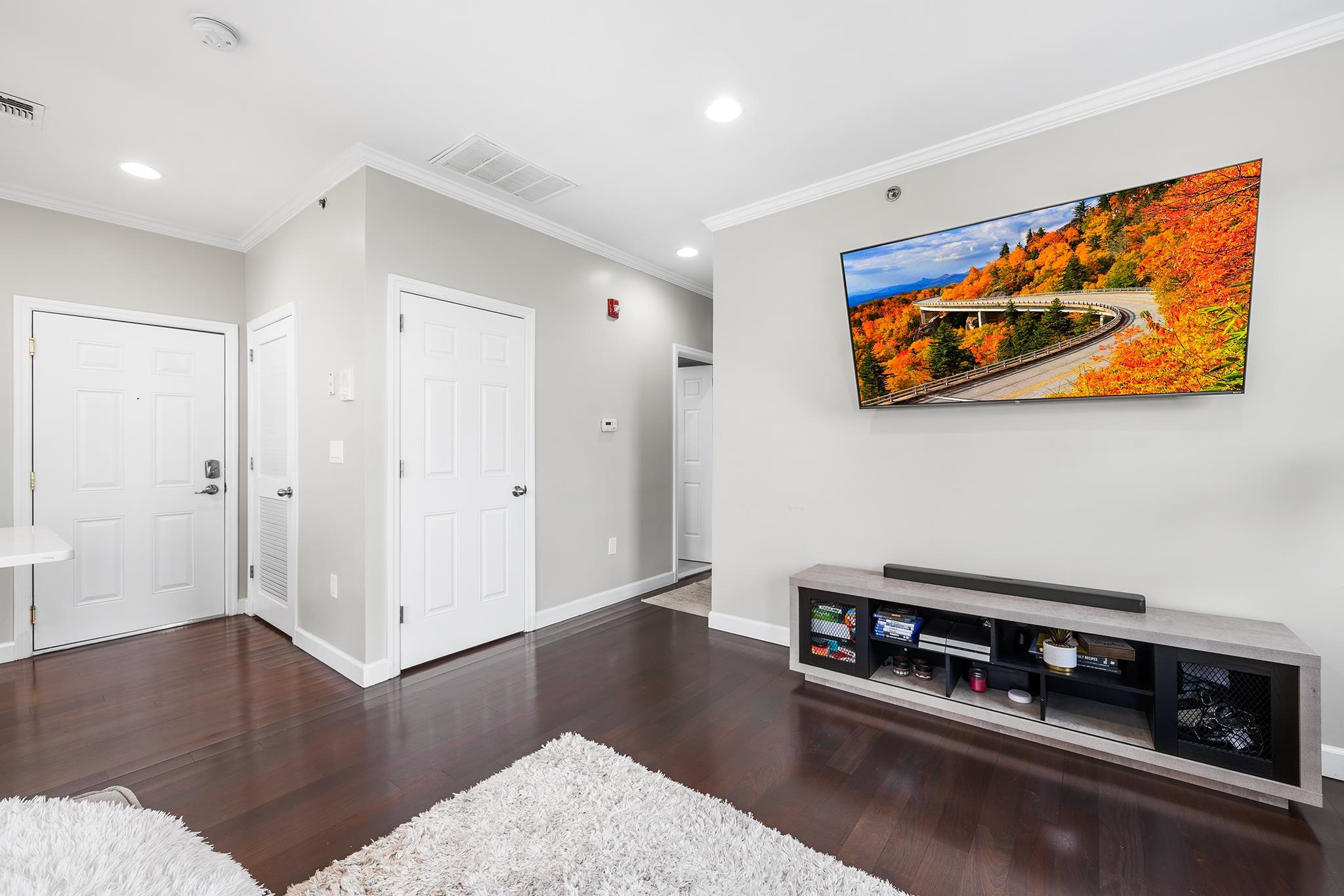 620 38TH ST Unit: 103