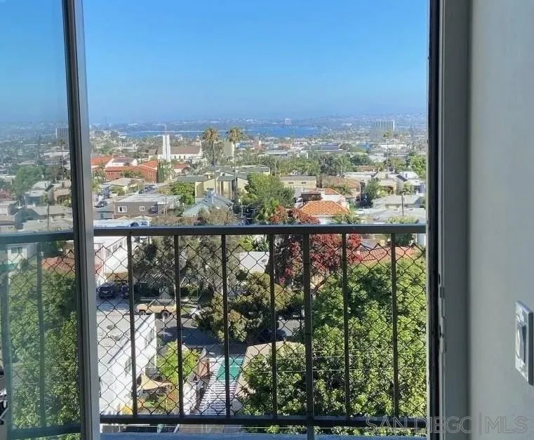 4944 Cass St Unit 802