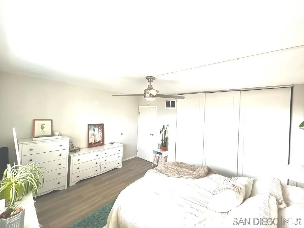 4944 Cass St Unit 802