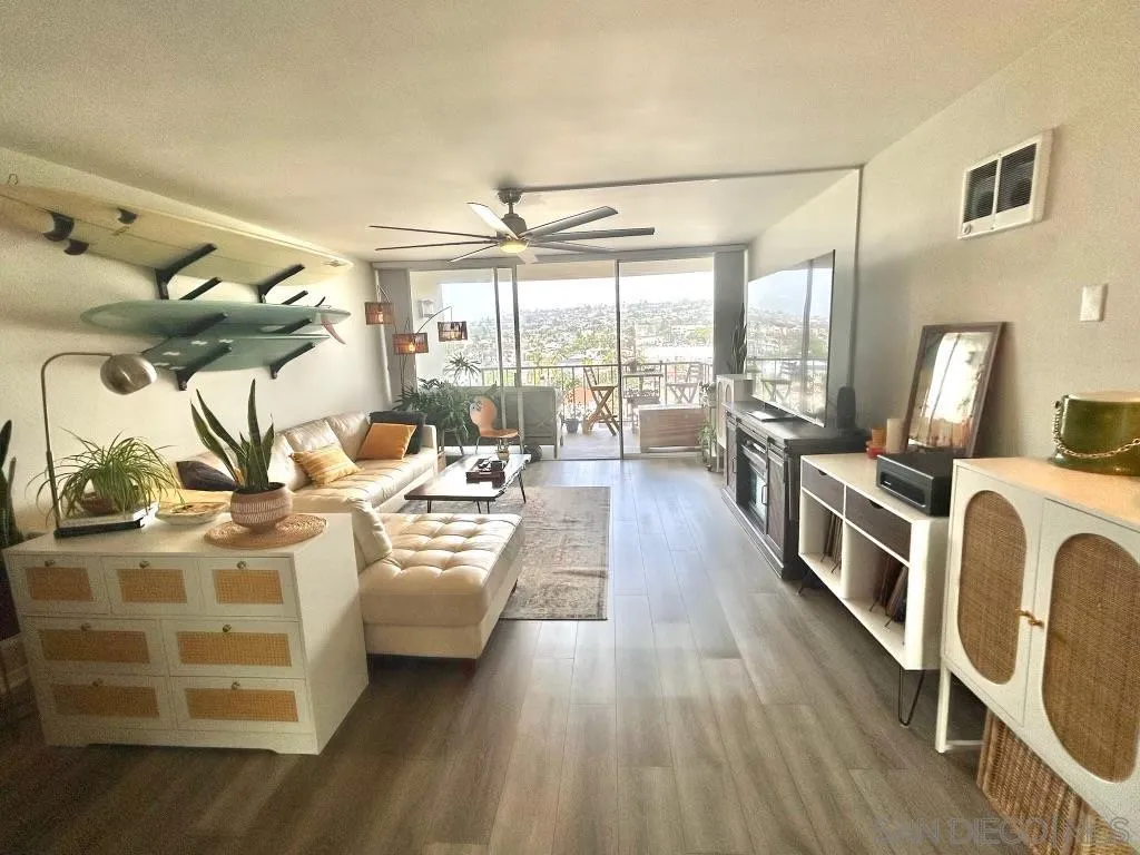 4944 Cass St Unit 802