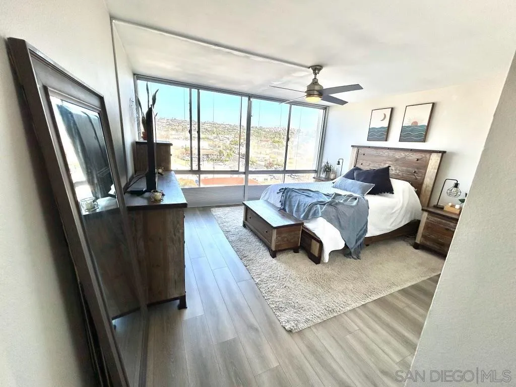 4944 Cass St Unit 802