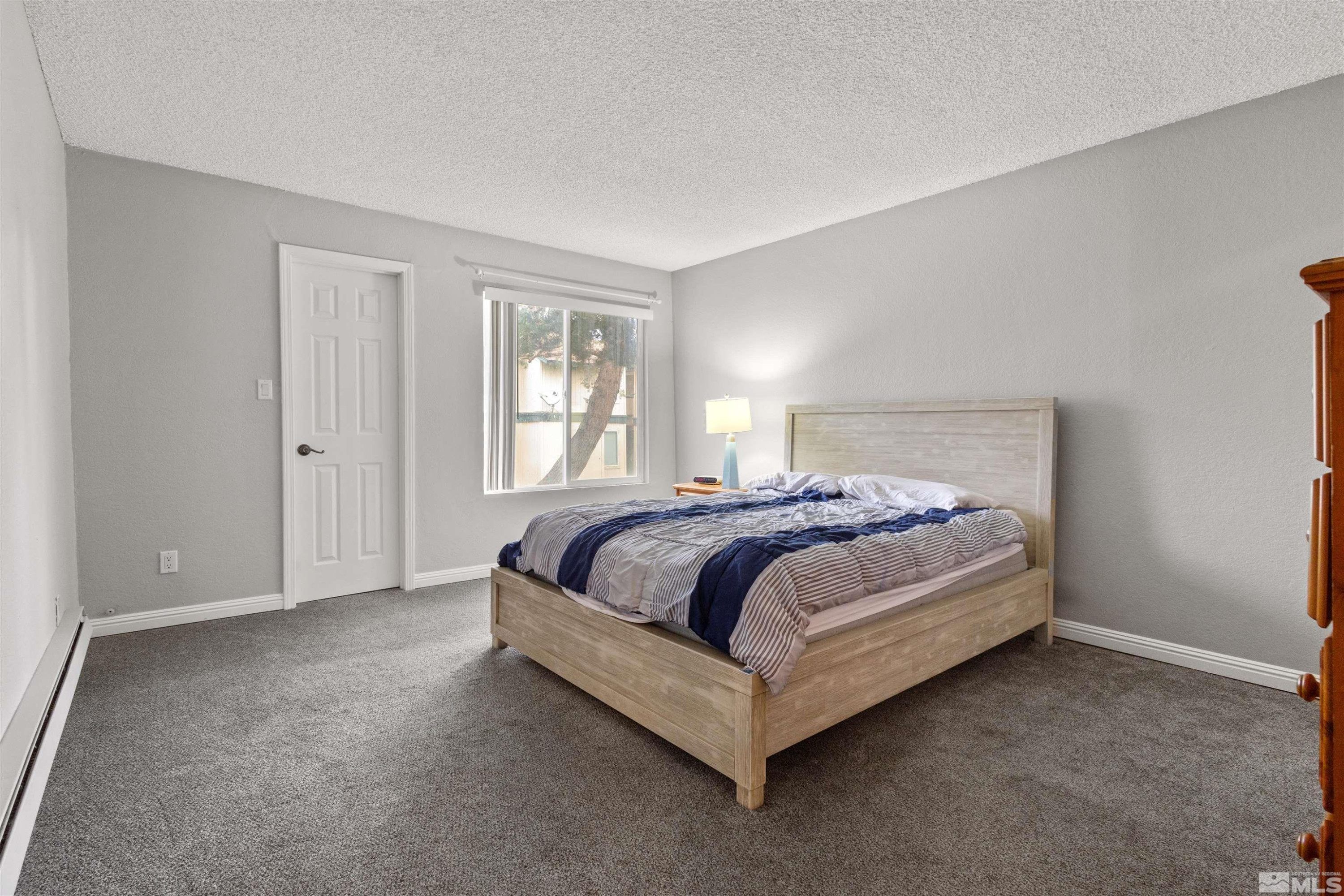 3909 Clear Acre Lane 39