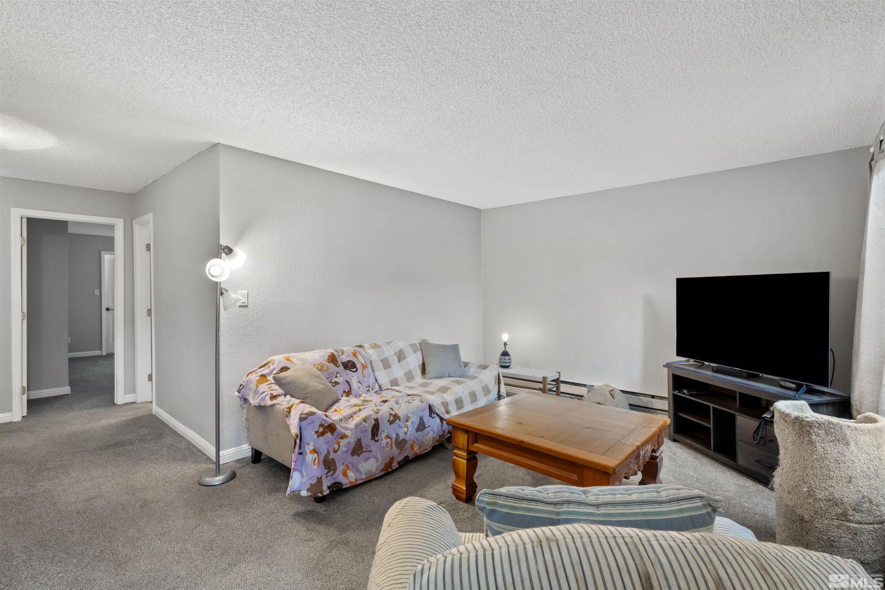 3909 Clear Acre Lane 39