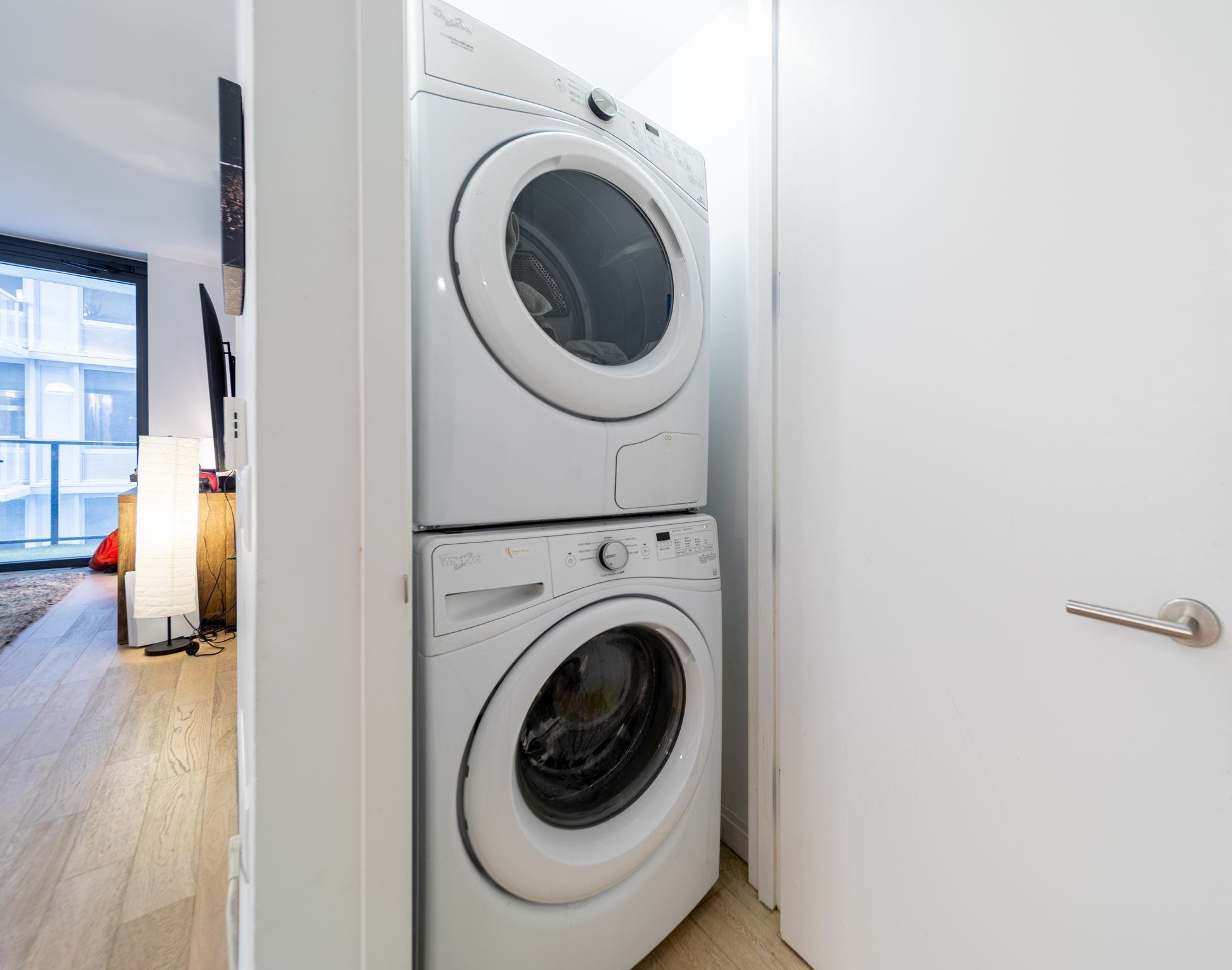 160 1ST ST Unit: 613