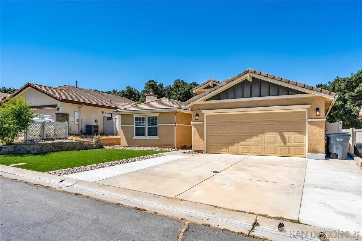 32476 Evening Primrose Trail