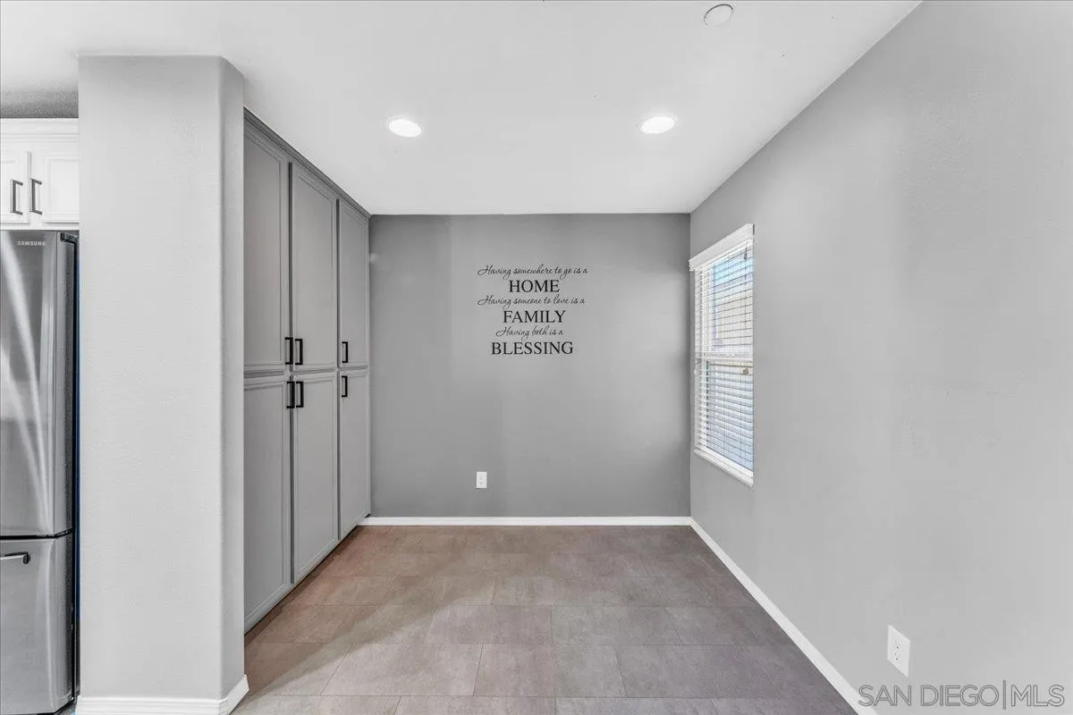 32476 Evening Primrose Trail