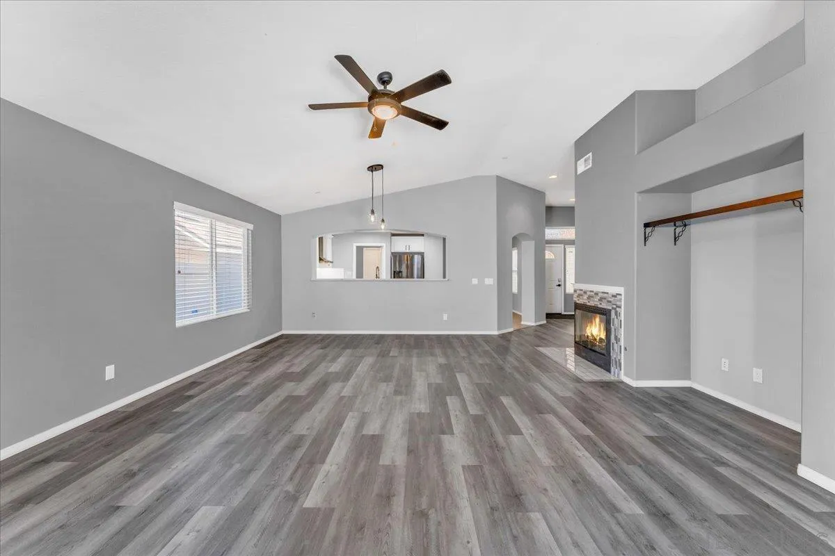 32476 Evening Primrose Trail