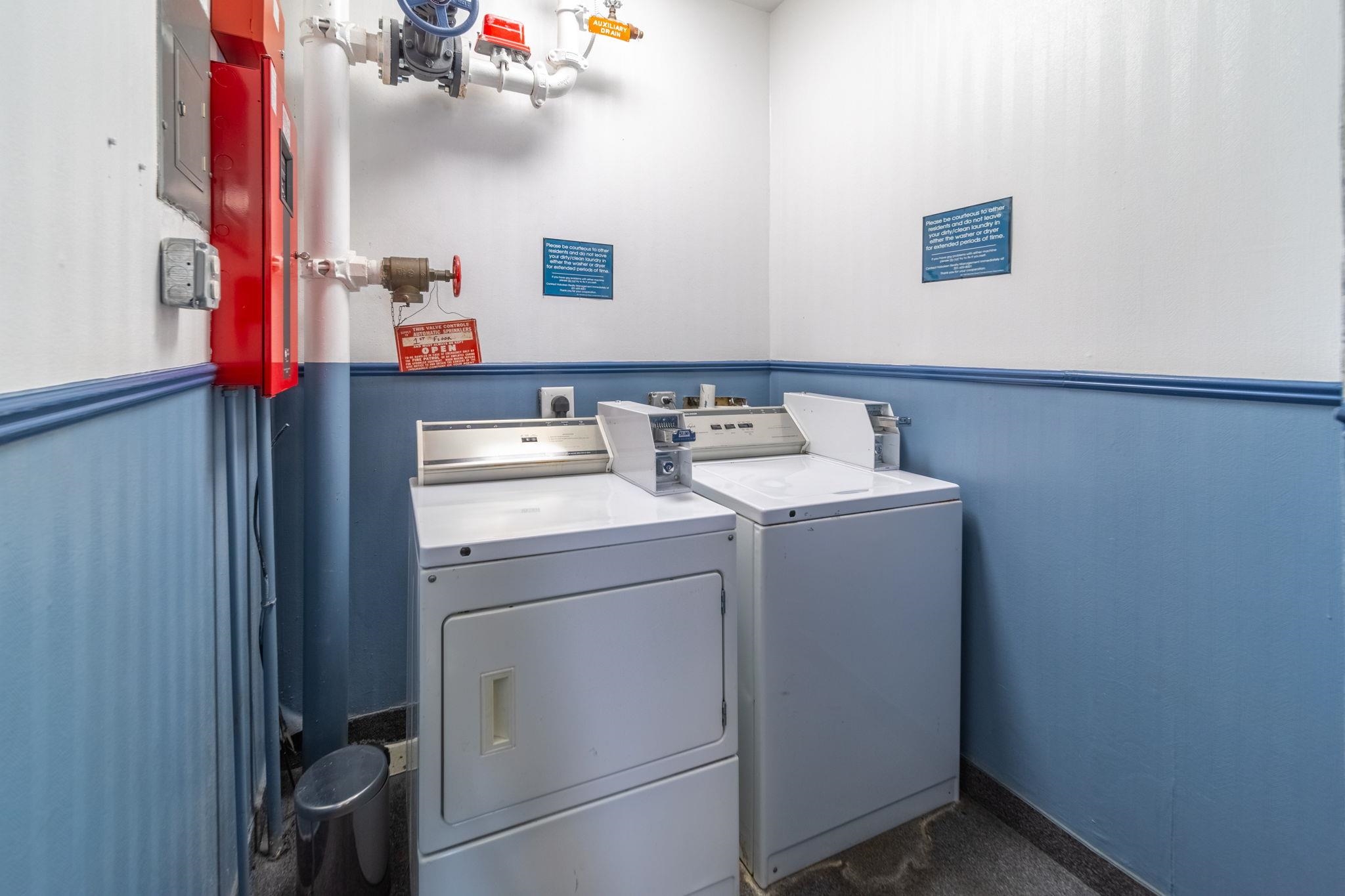 401 MONROE ST Unit: 4R