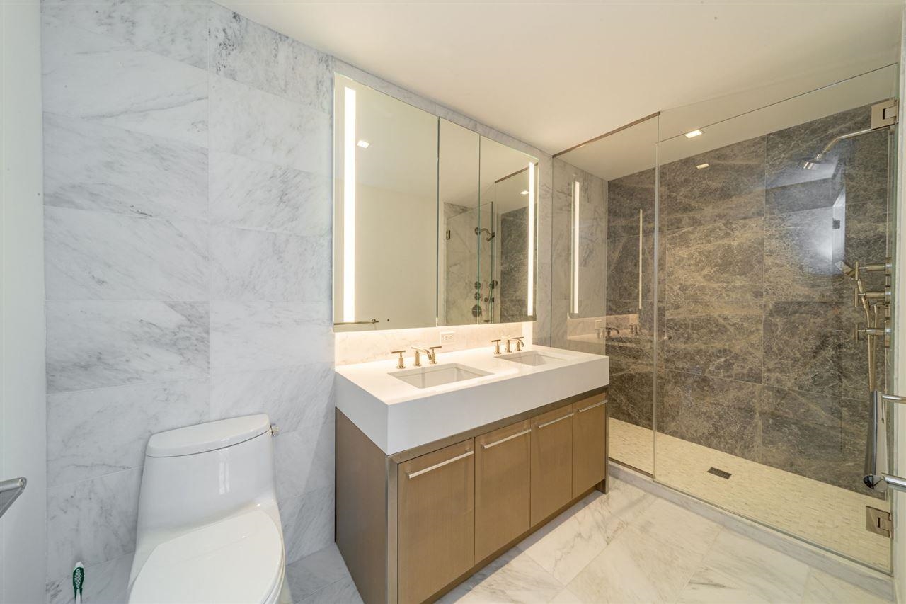 75 PARK LANE SOUTH Unit: 906