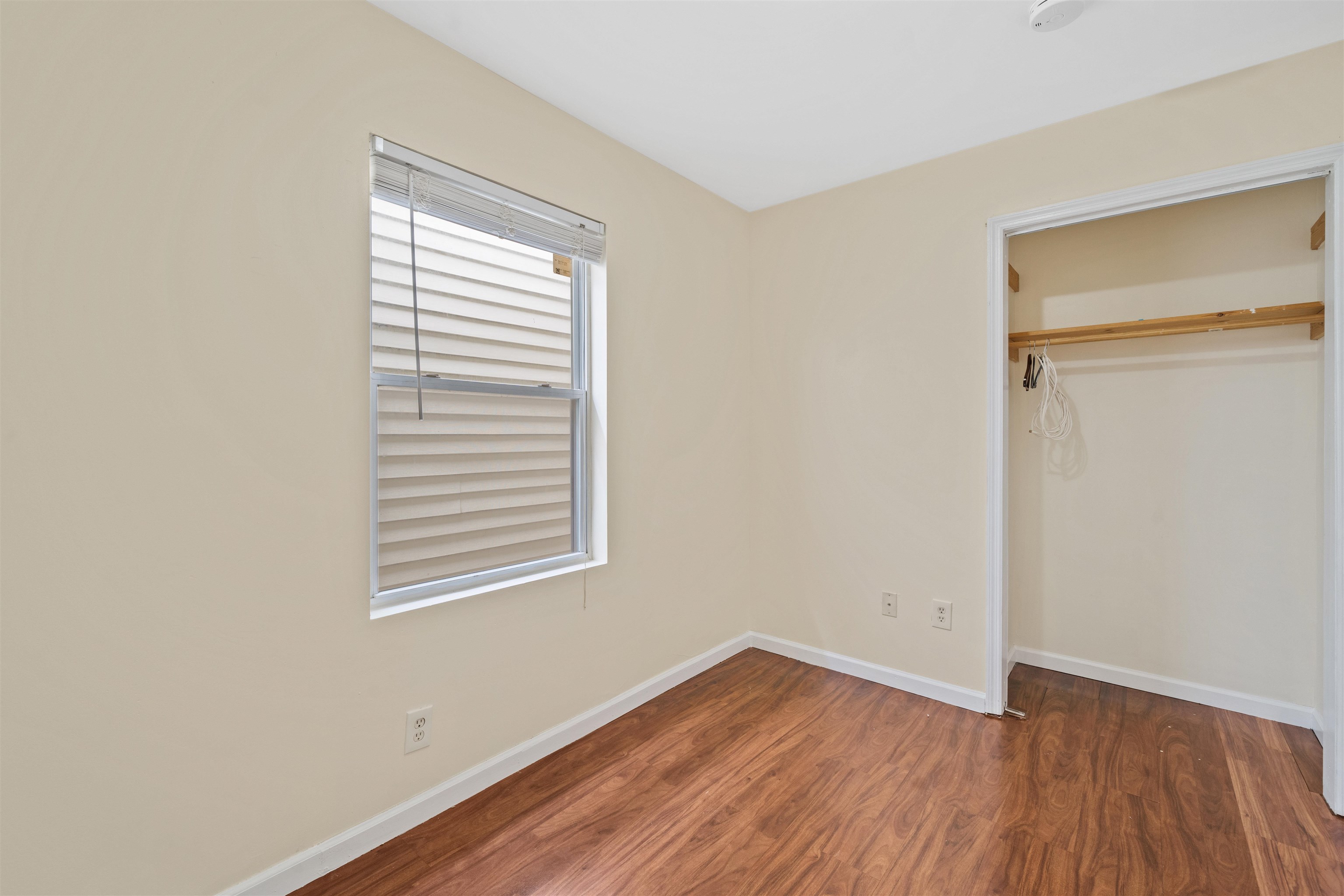 46 ARMSTRONG AVE Unit: 2