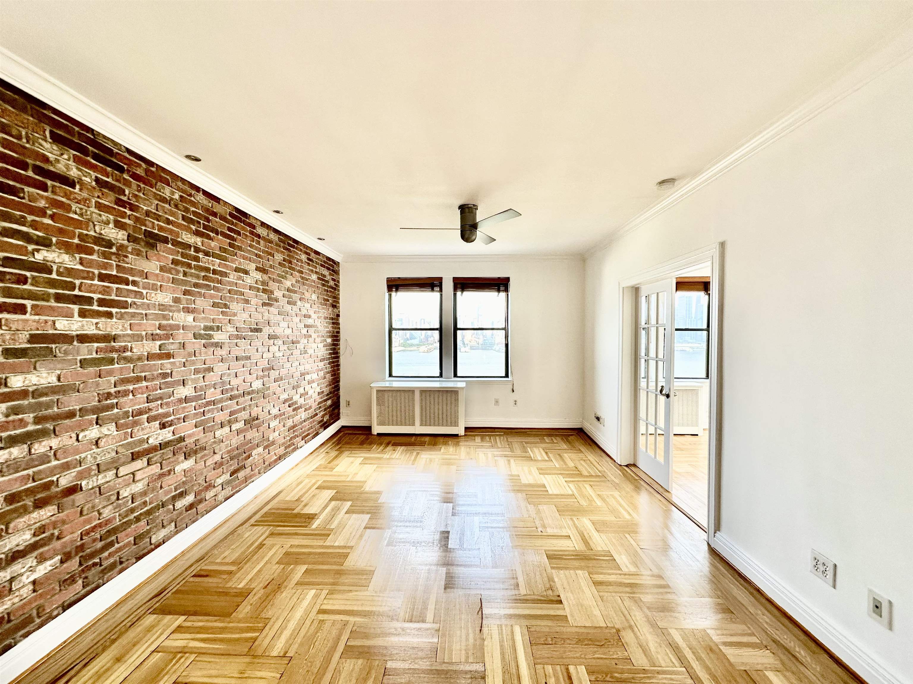 883 BLVD EAST Unit: 5A