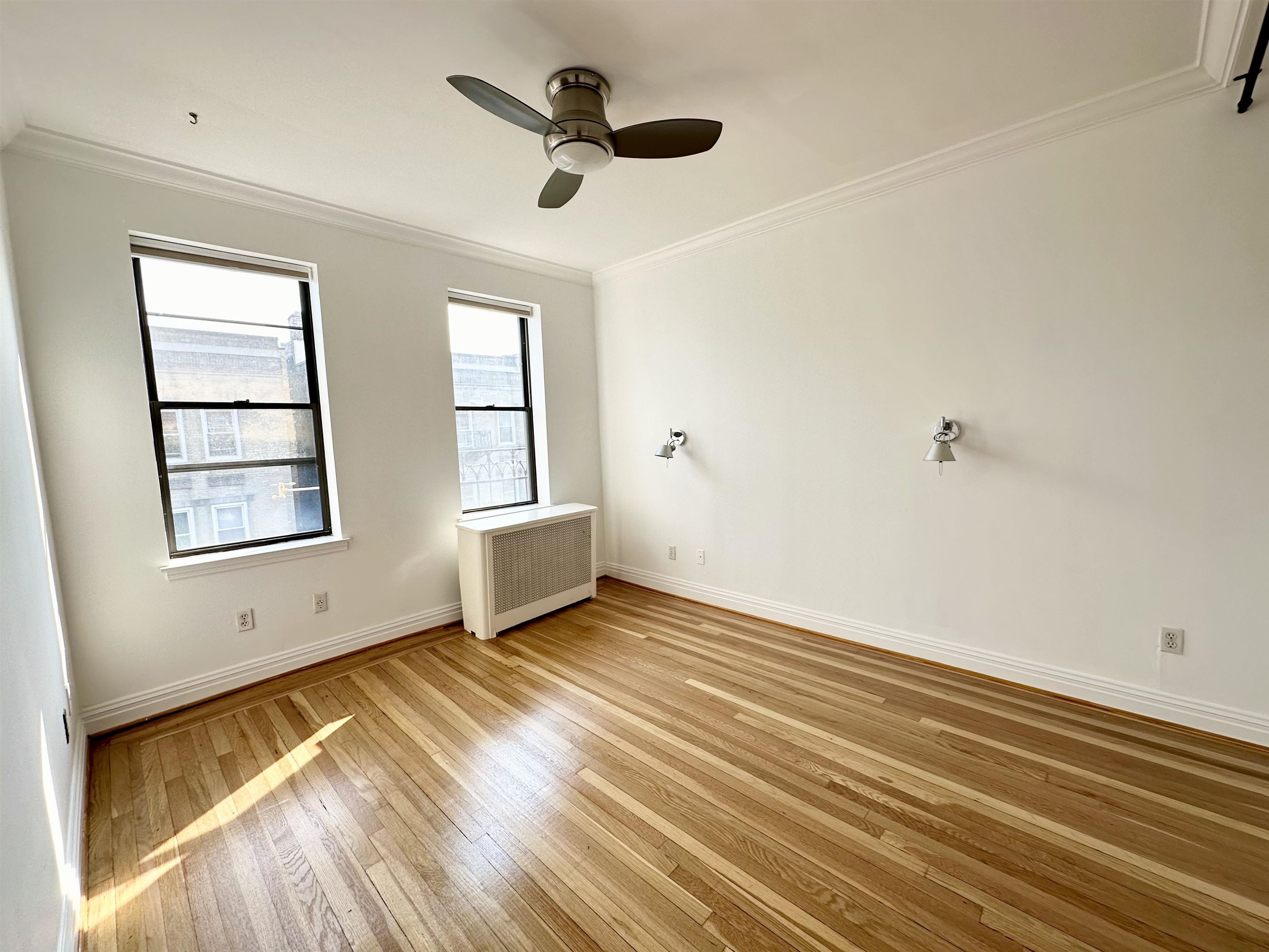 883 BLVD EAST Unit: 5A