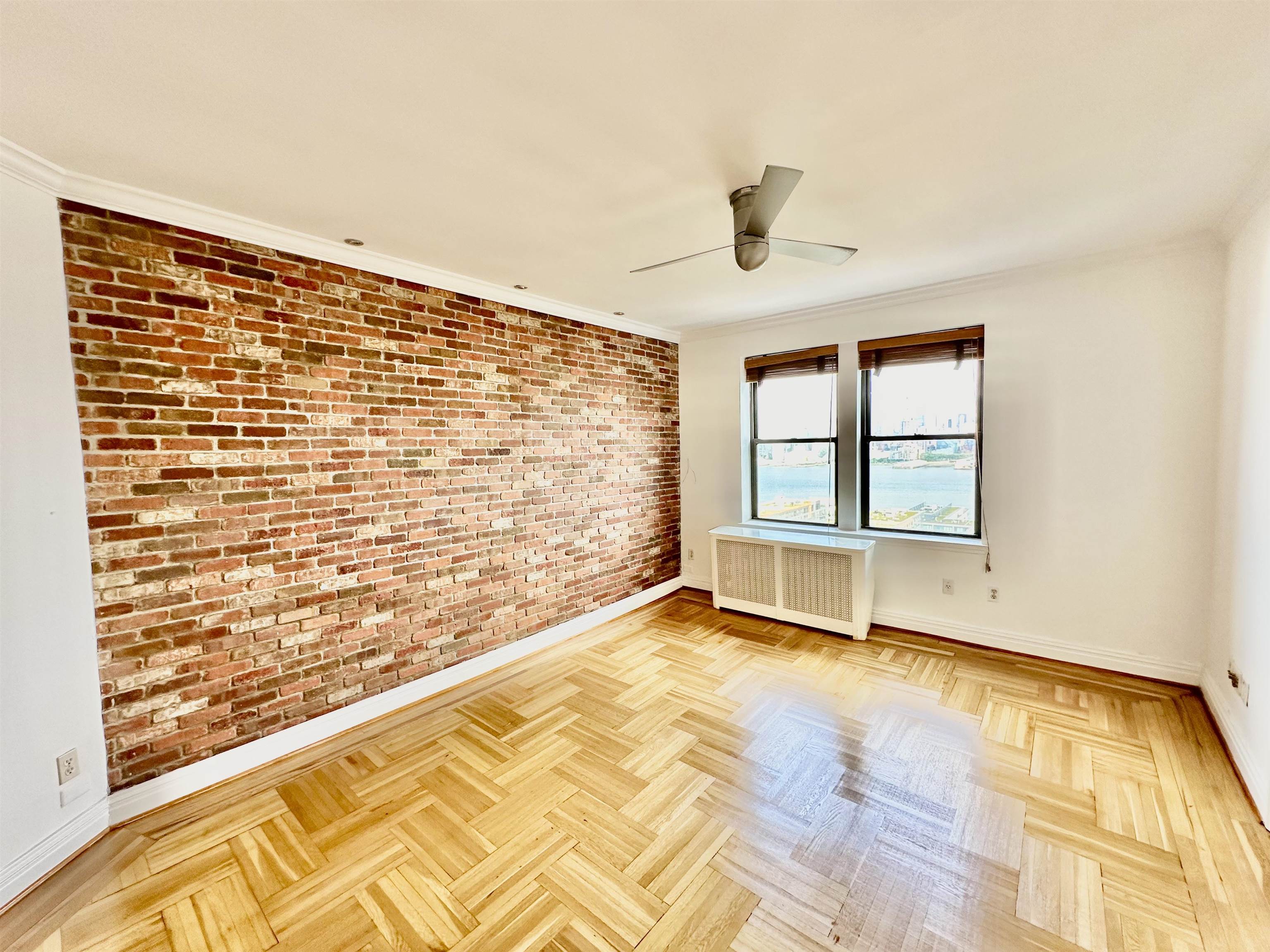883 BLVD EAST Unit: 5A