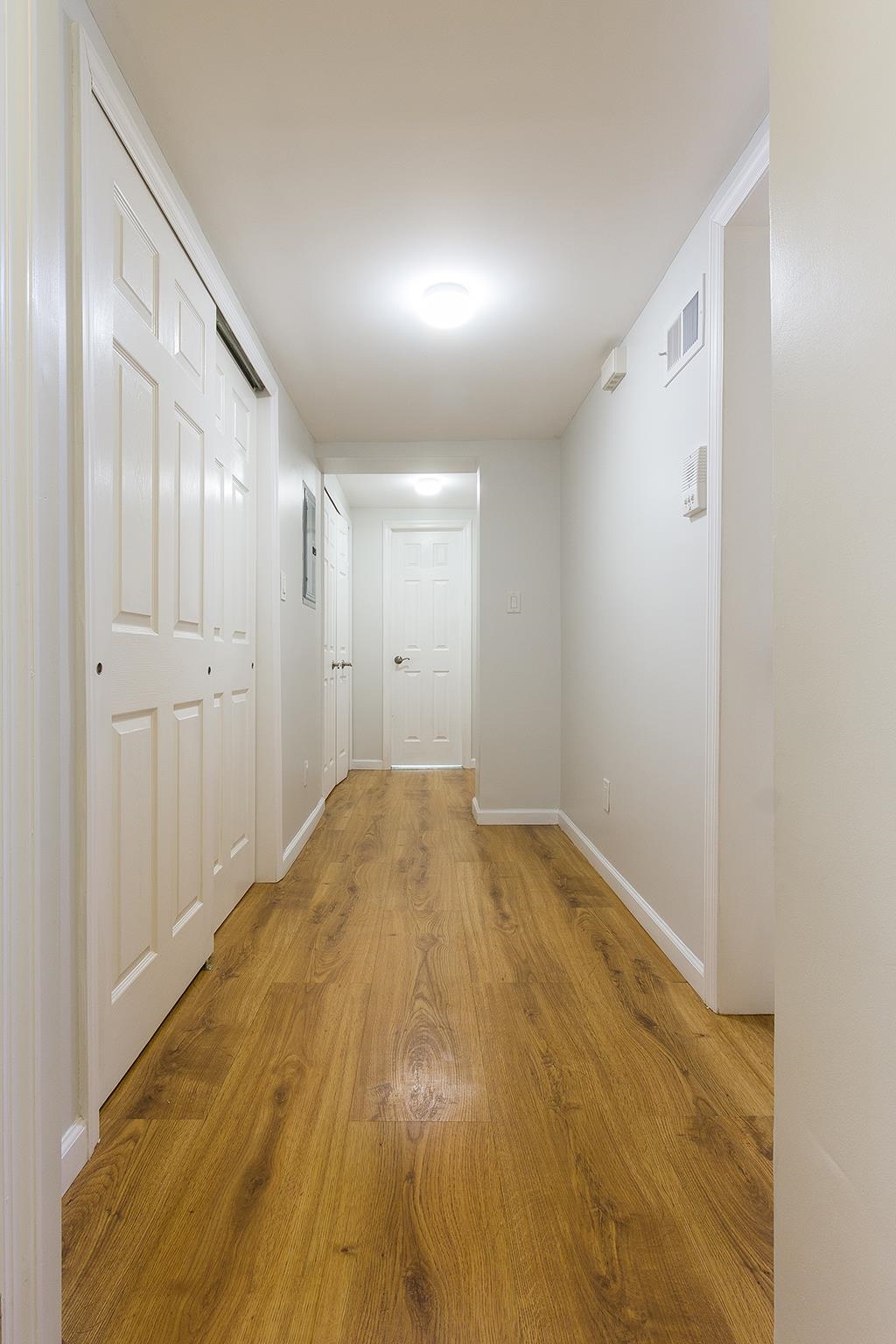 215 PAVONIA AVE