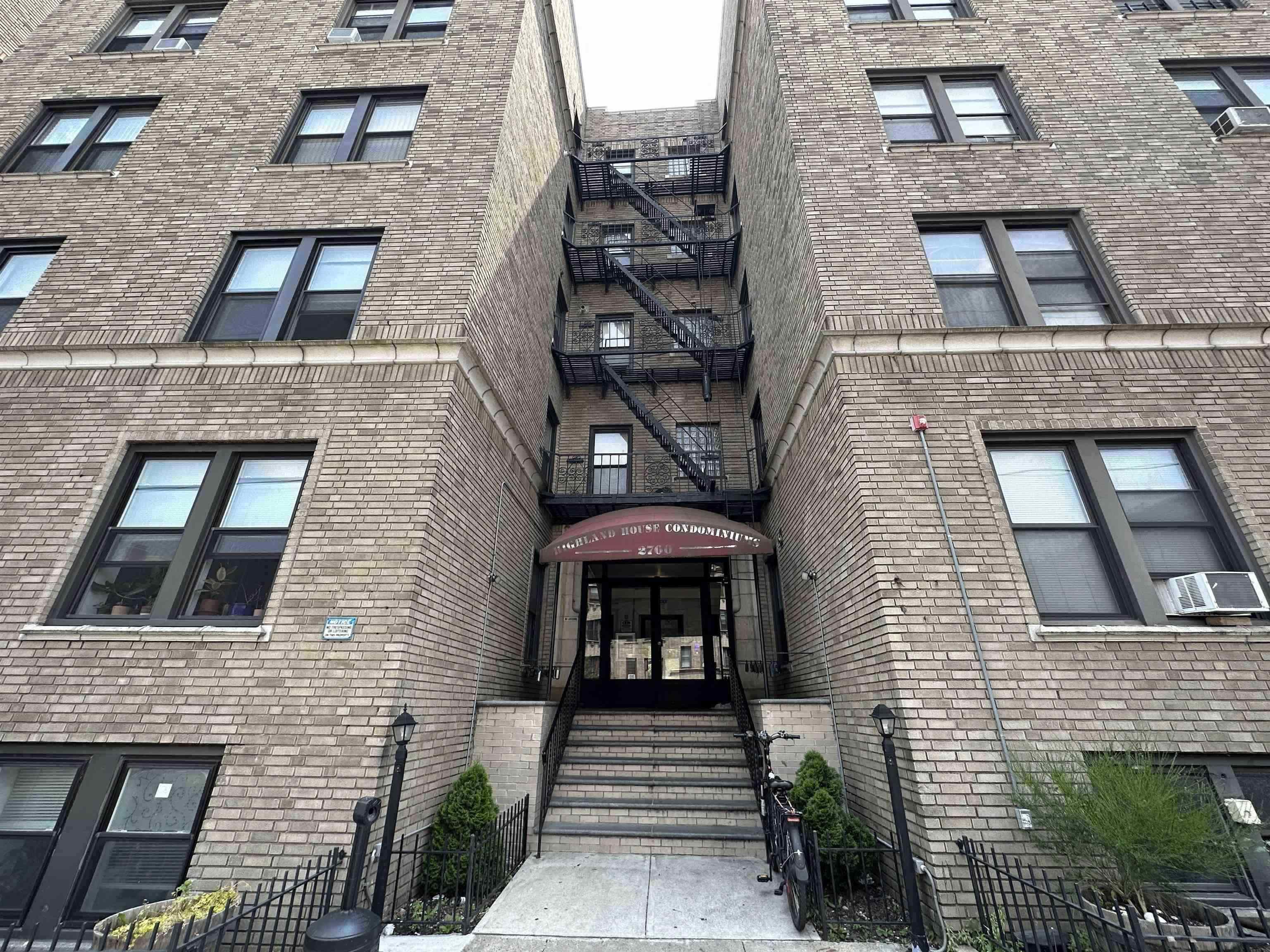 2700 KENNEDY BLVD Unit: 514
