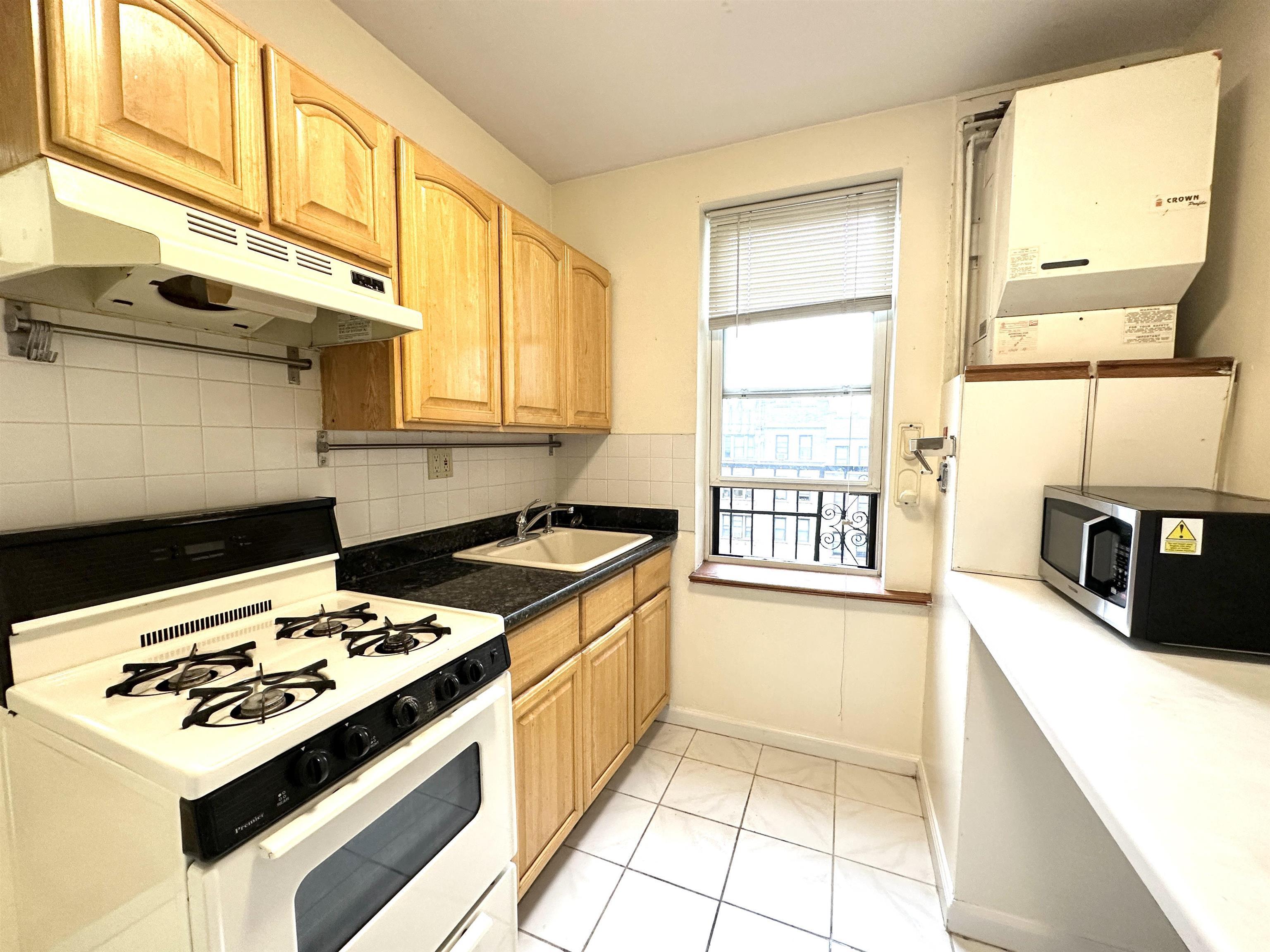 2700 KENNEDY BLVD Unit: 514