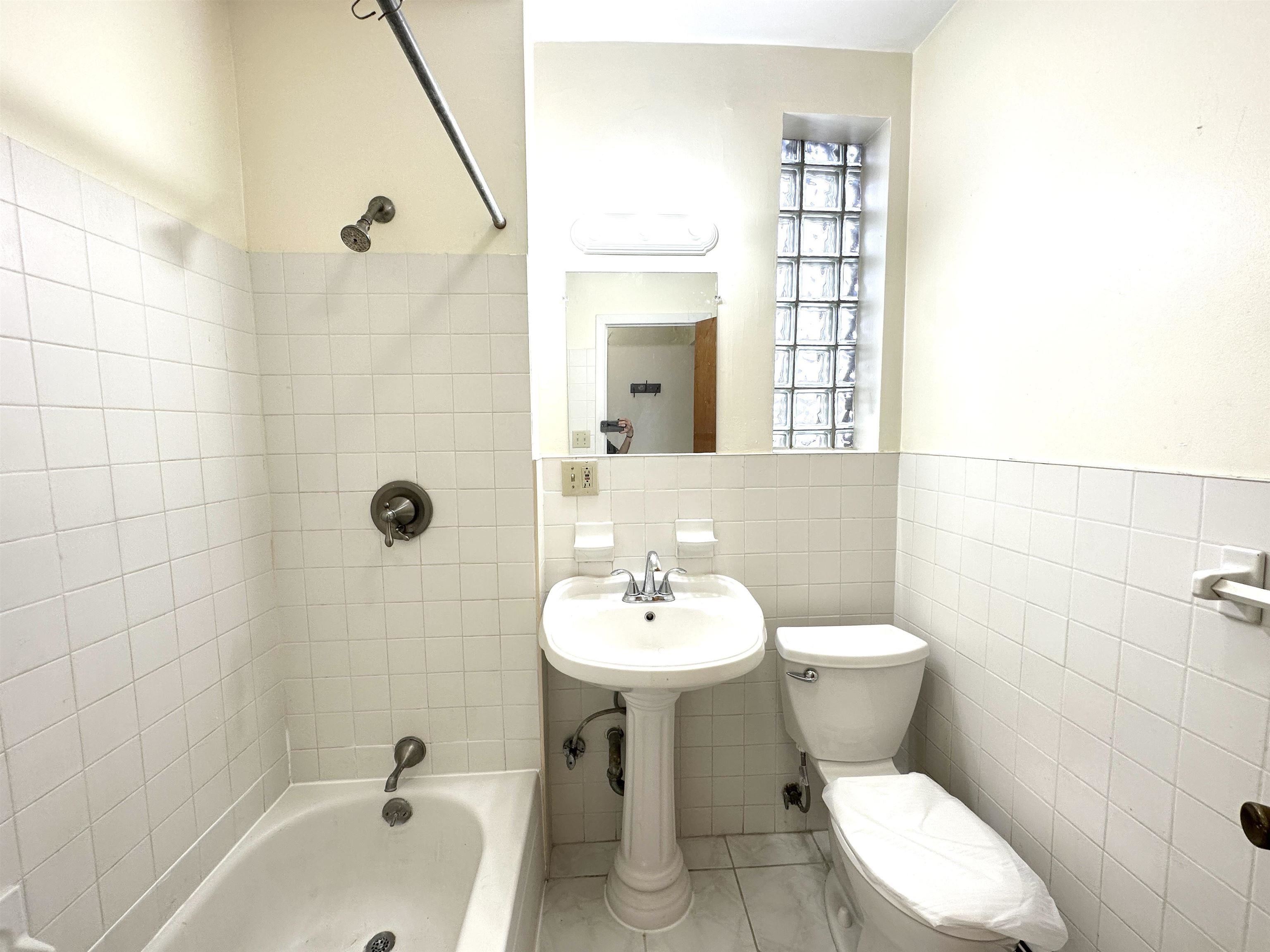2700 KENNEDY BLVD Unit: 514