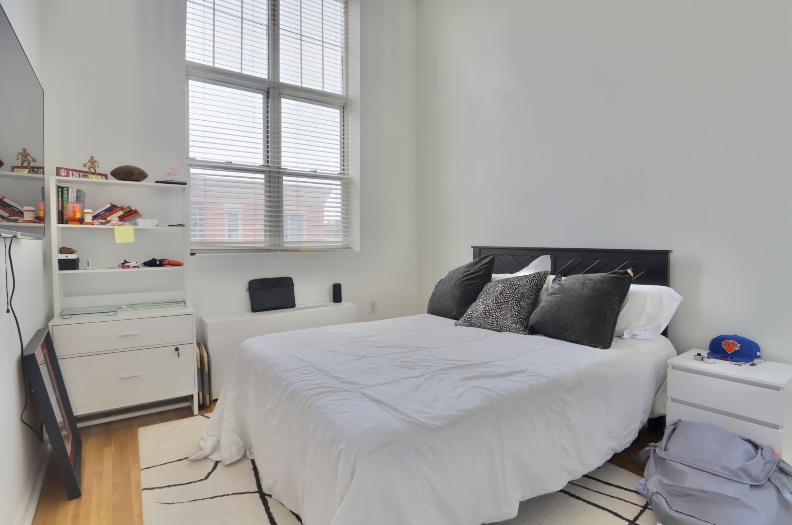450 7TH ST Unit: 3C
