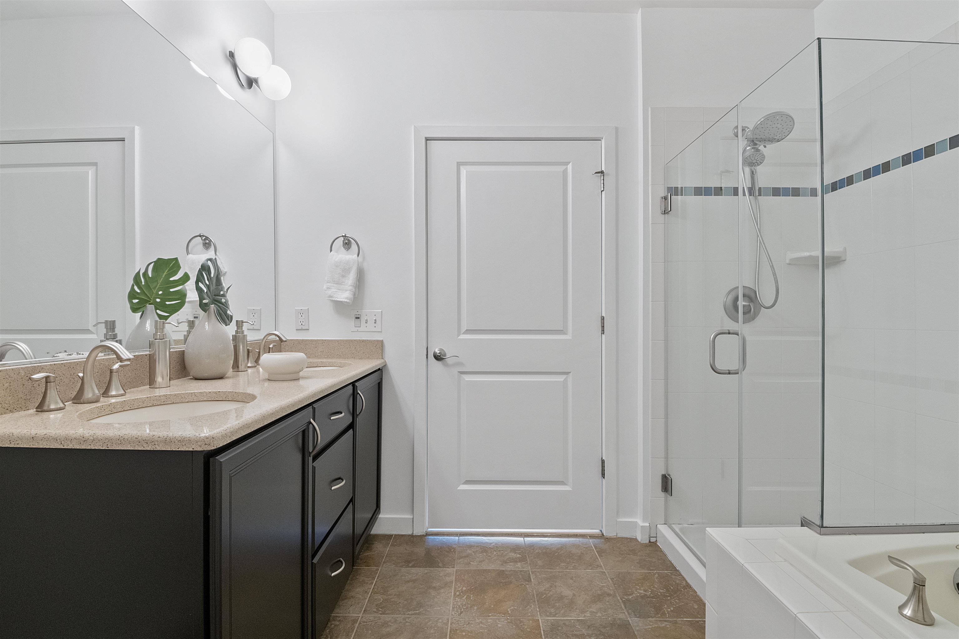 443 2ND ST Unit: 411