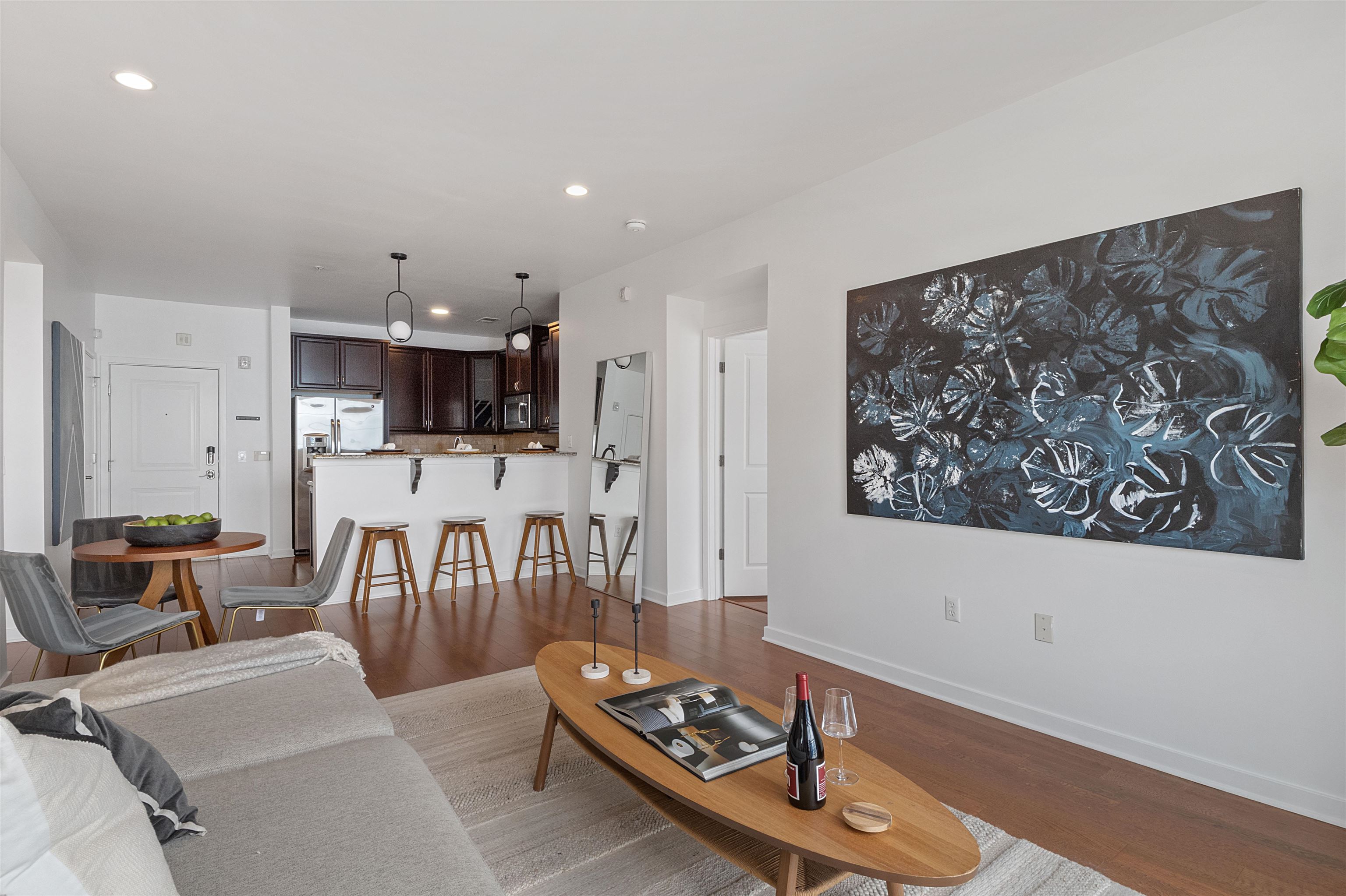 443 2ND ST Unit: 411
