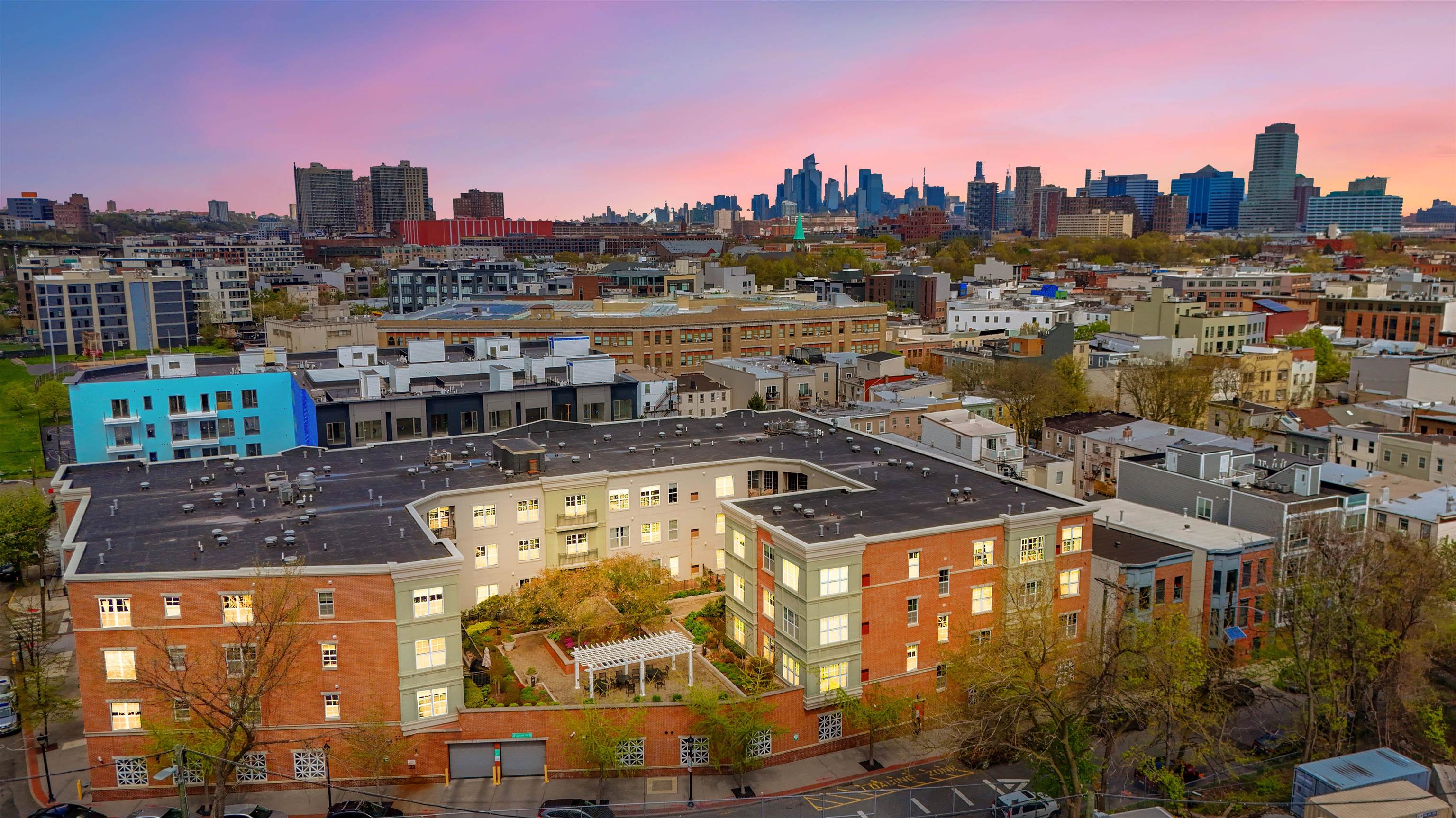 443 2ND ST Unit: 411